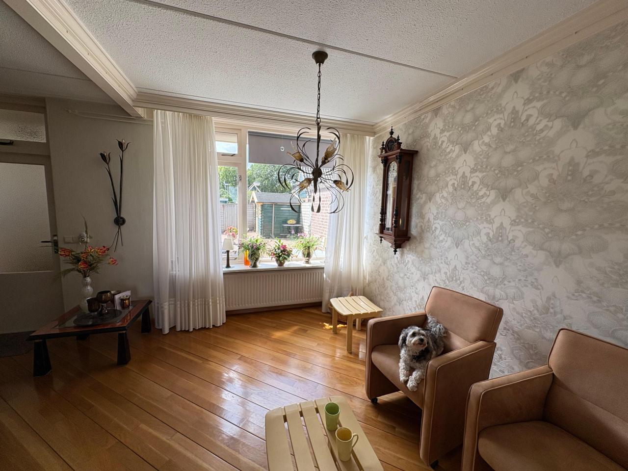 housePhoto