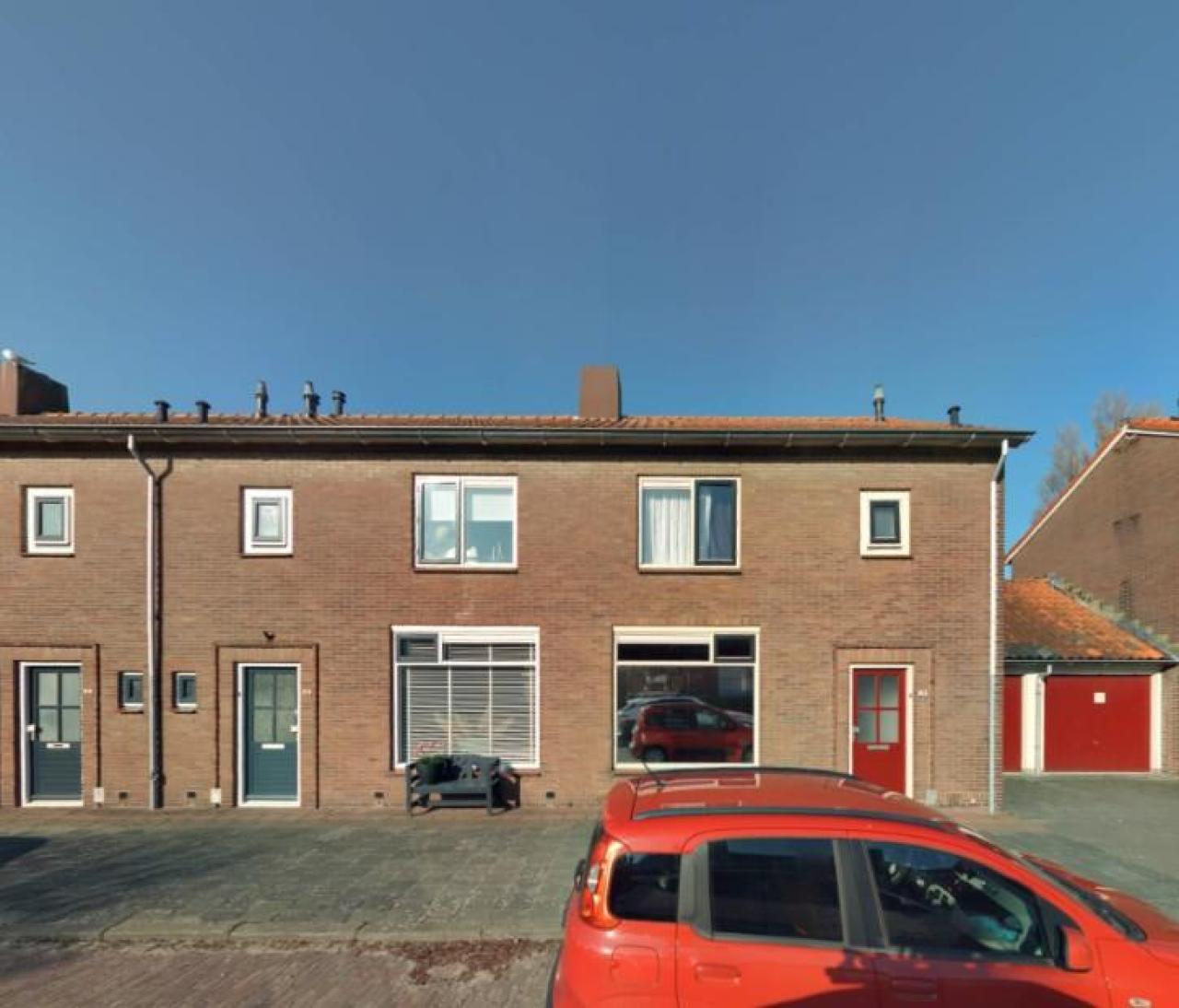 housePhoto