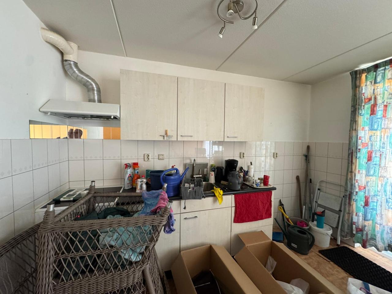 housePhoto