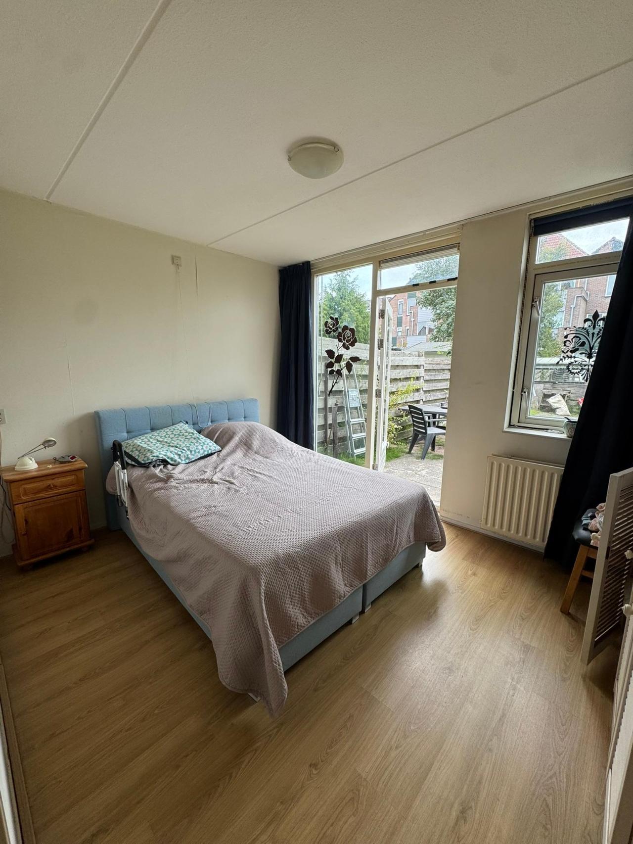 housePhoto