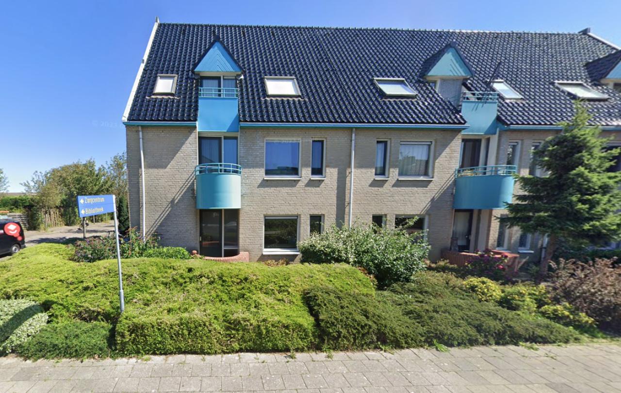housePhoto