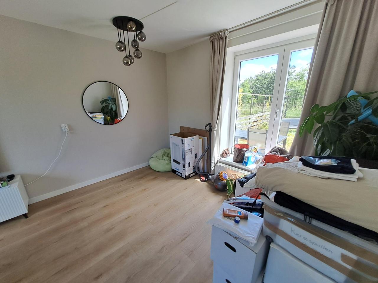 housePhoto