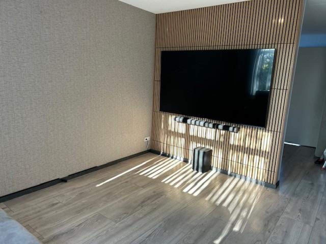 housePhoto