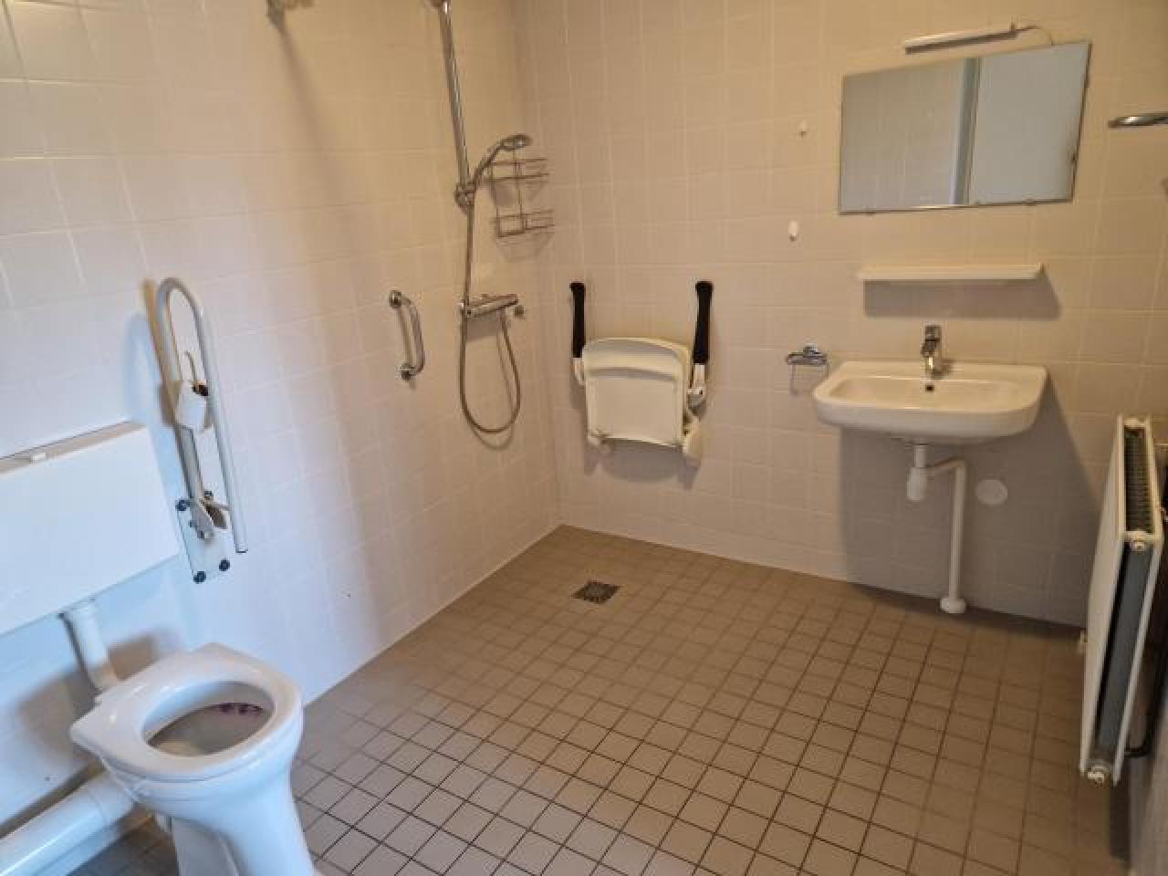 housePhoto