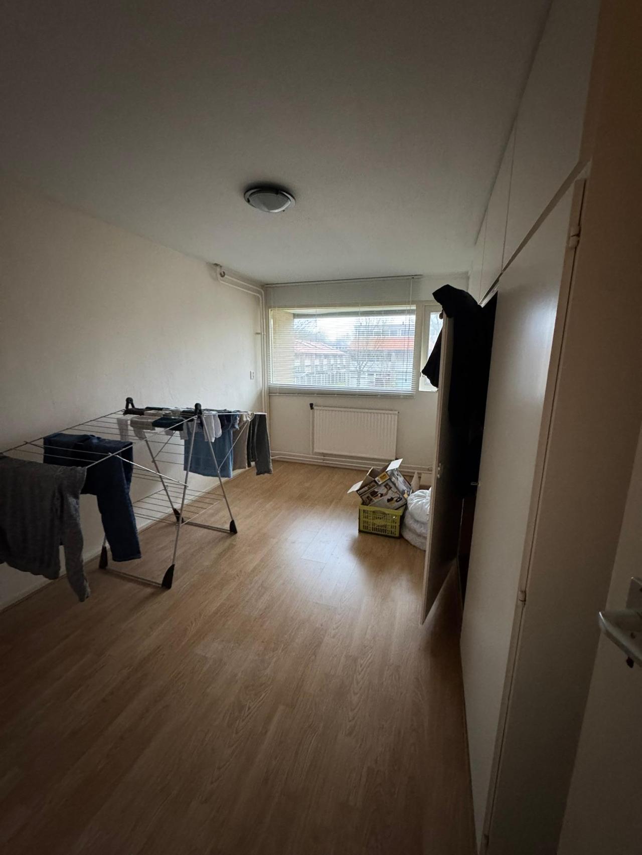 housePhoto