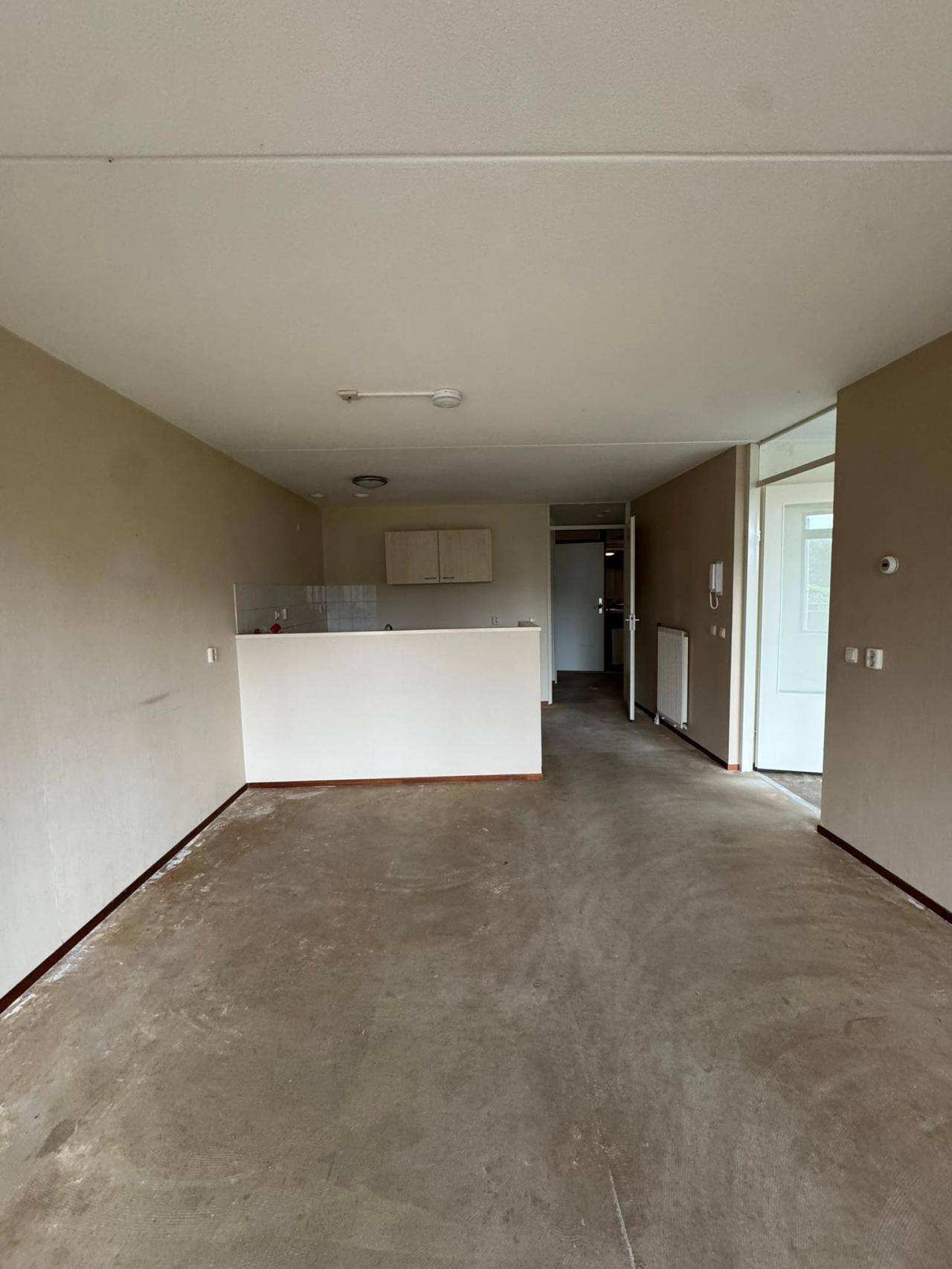 housePhoto