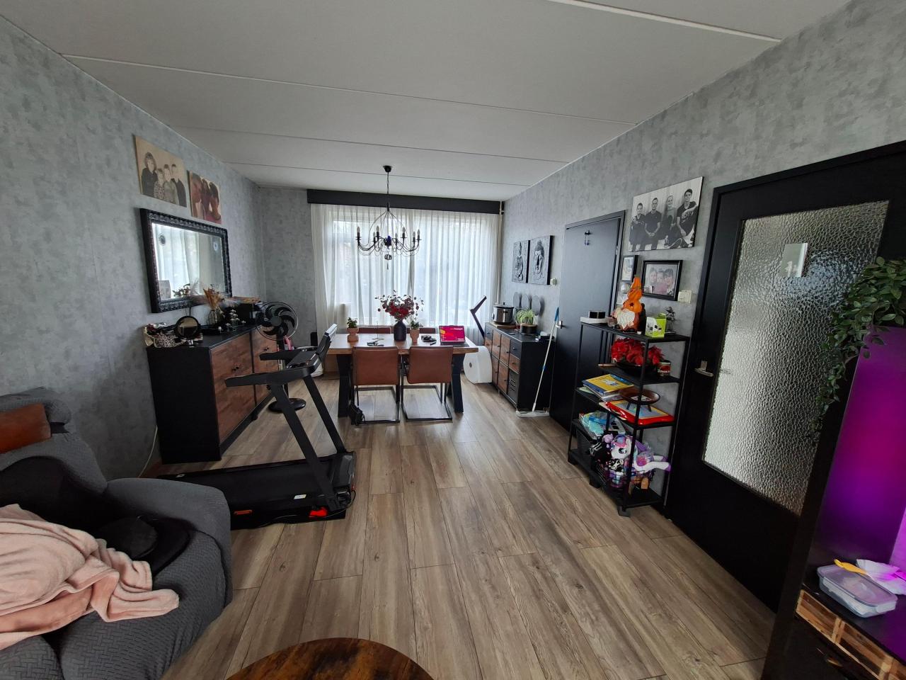 housePhoto
