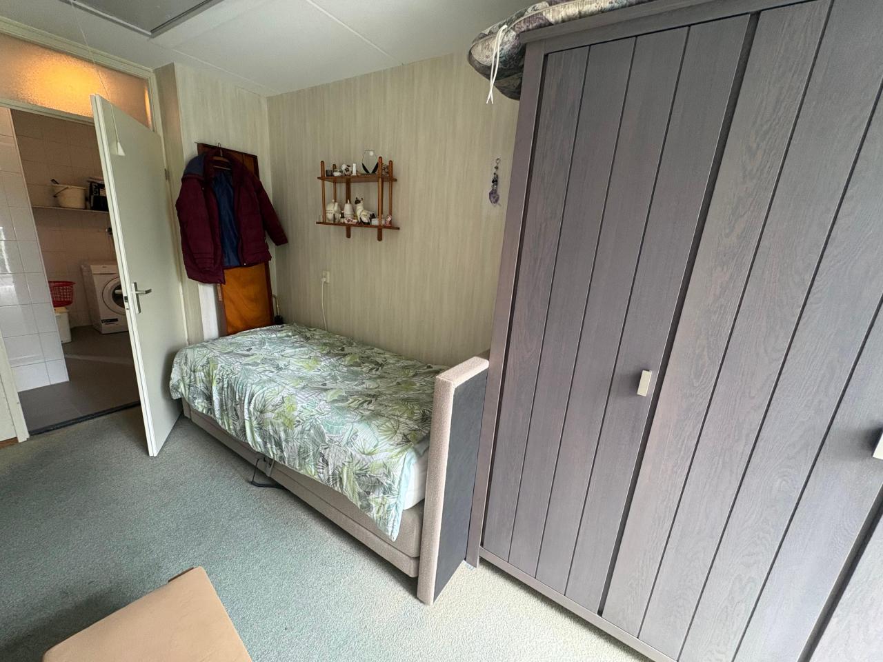 housePhoto