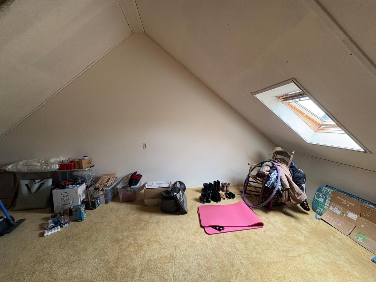 housePhoto