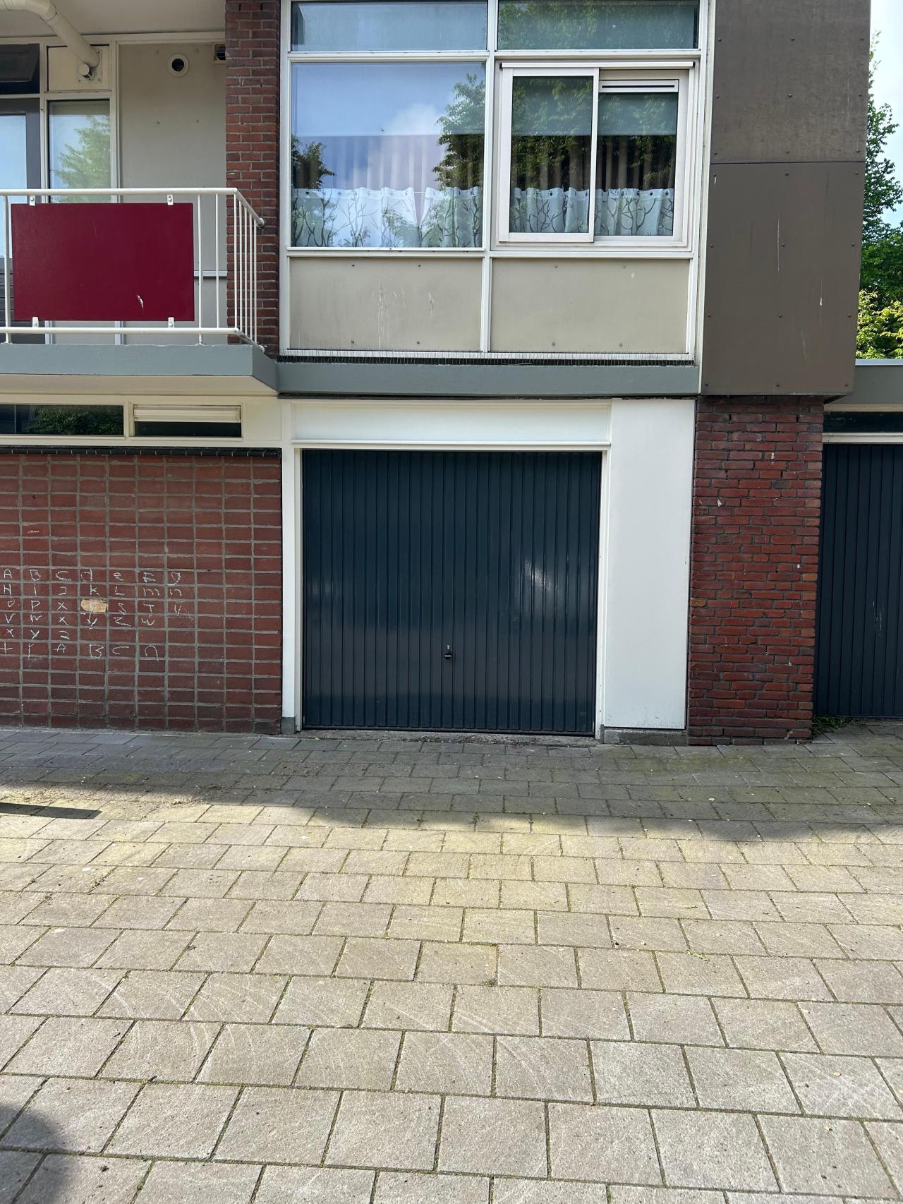 housePhoto