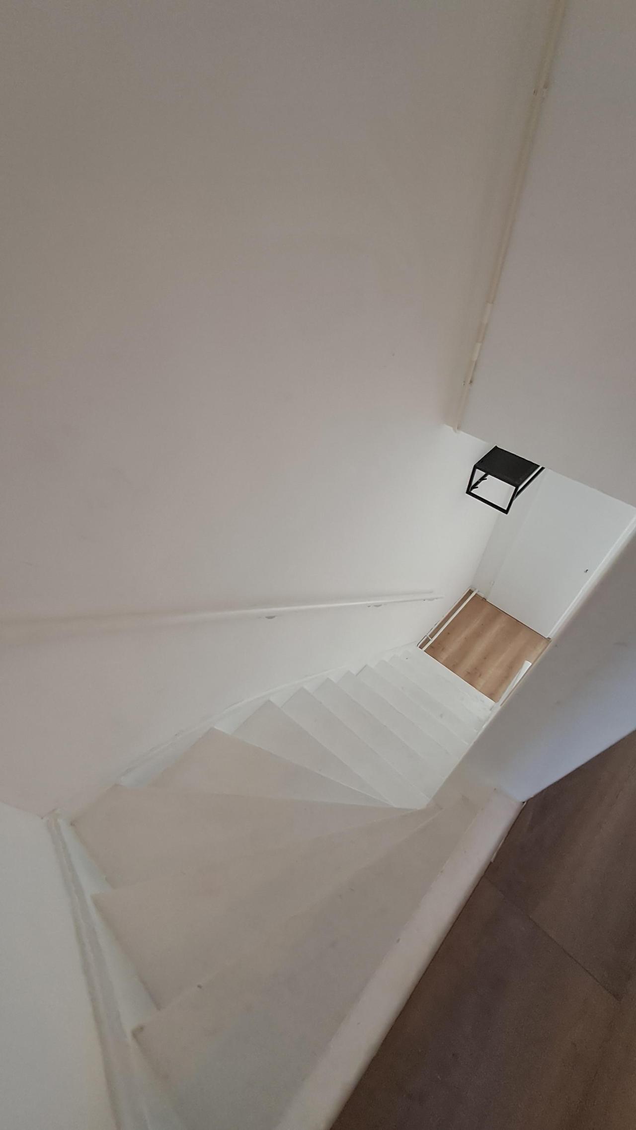 housePhoto