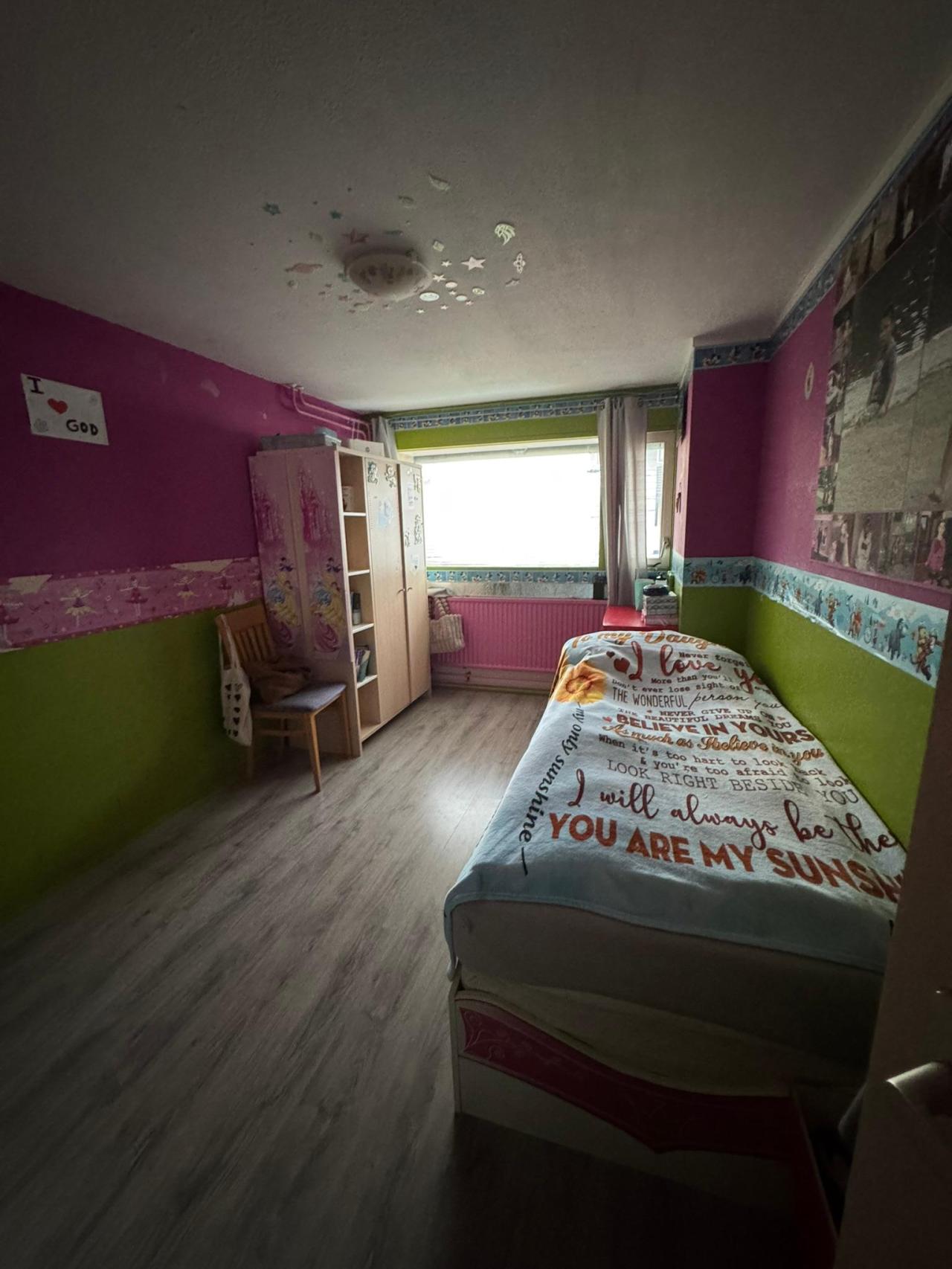 housePhoto