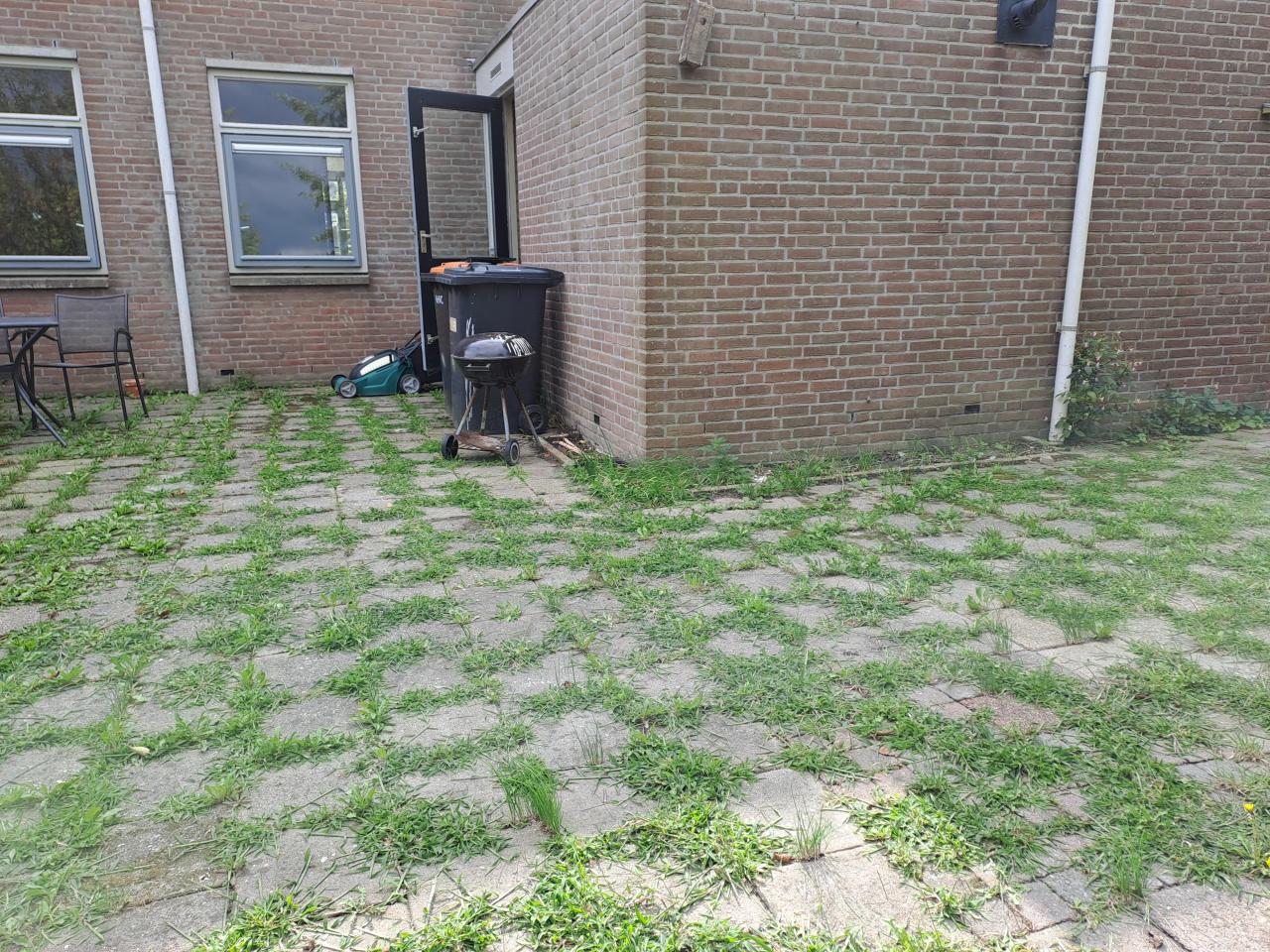 housePhoto