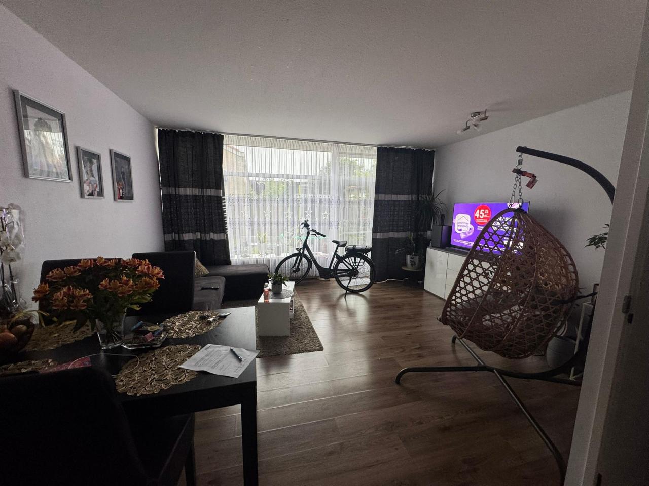 housePhoto