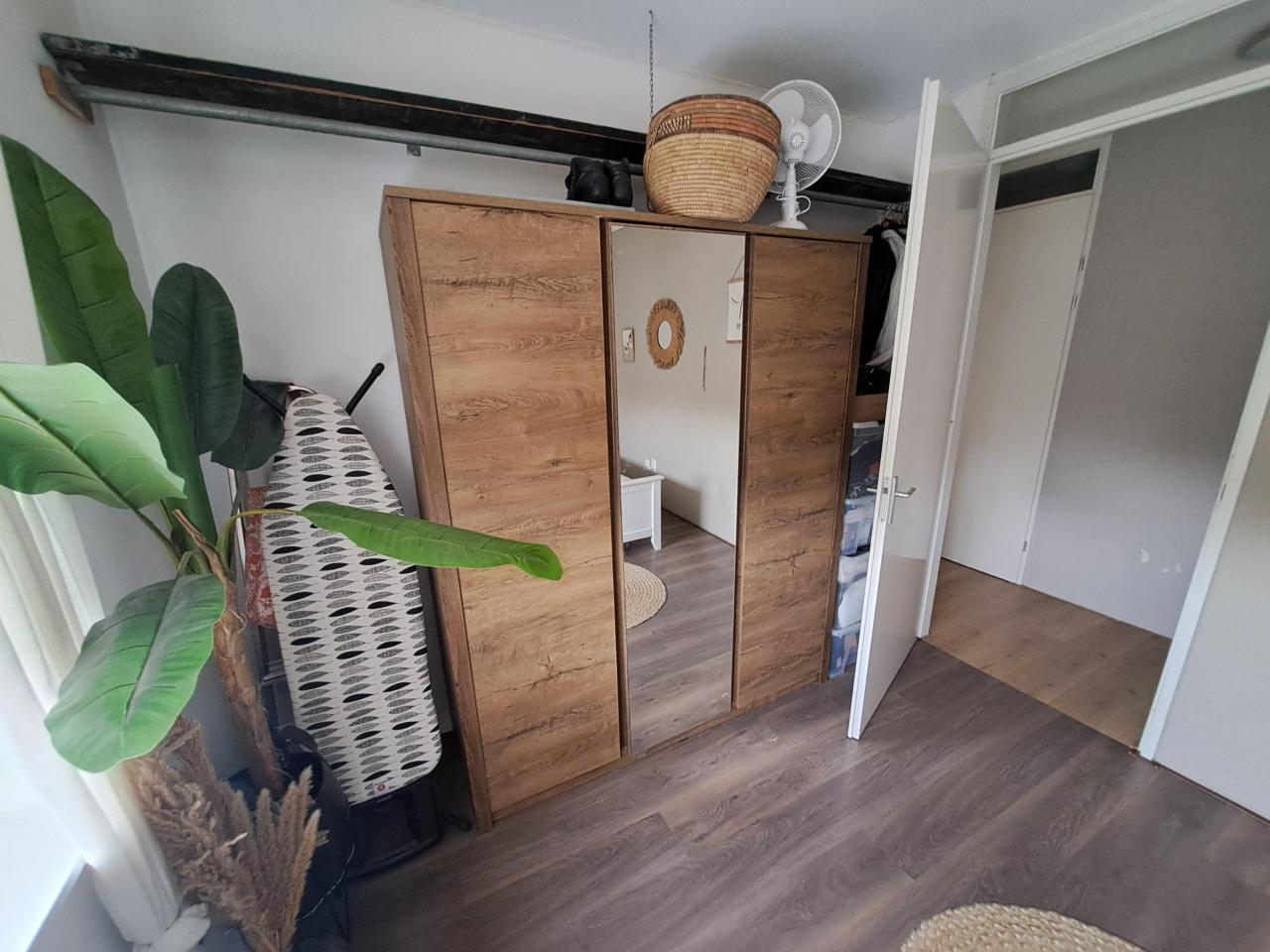 housePhoto