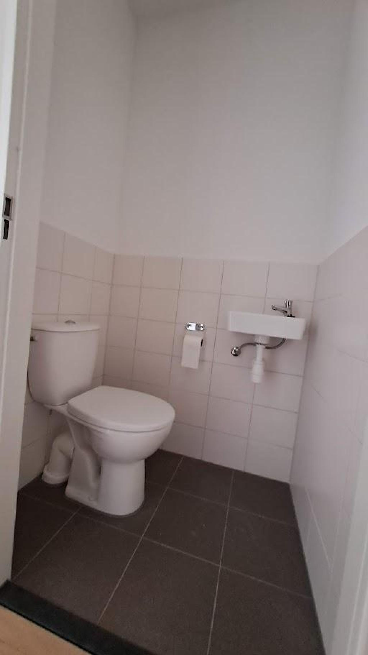 housePhoto