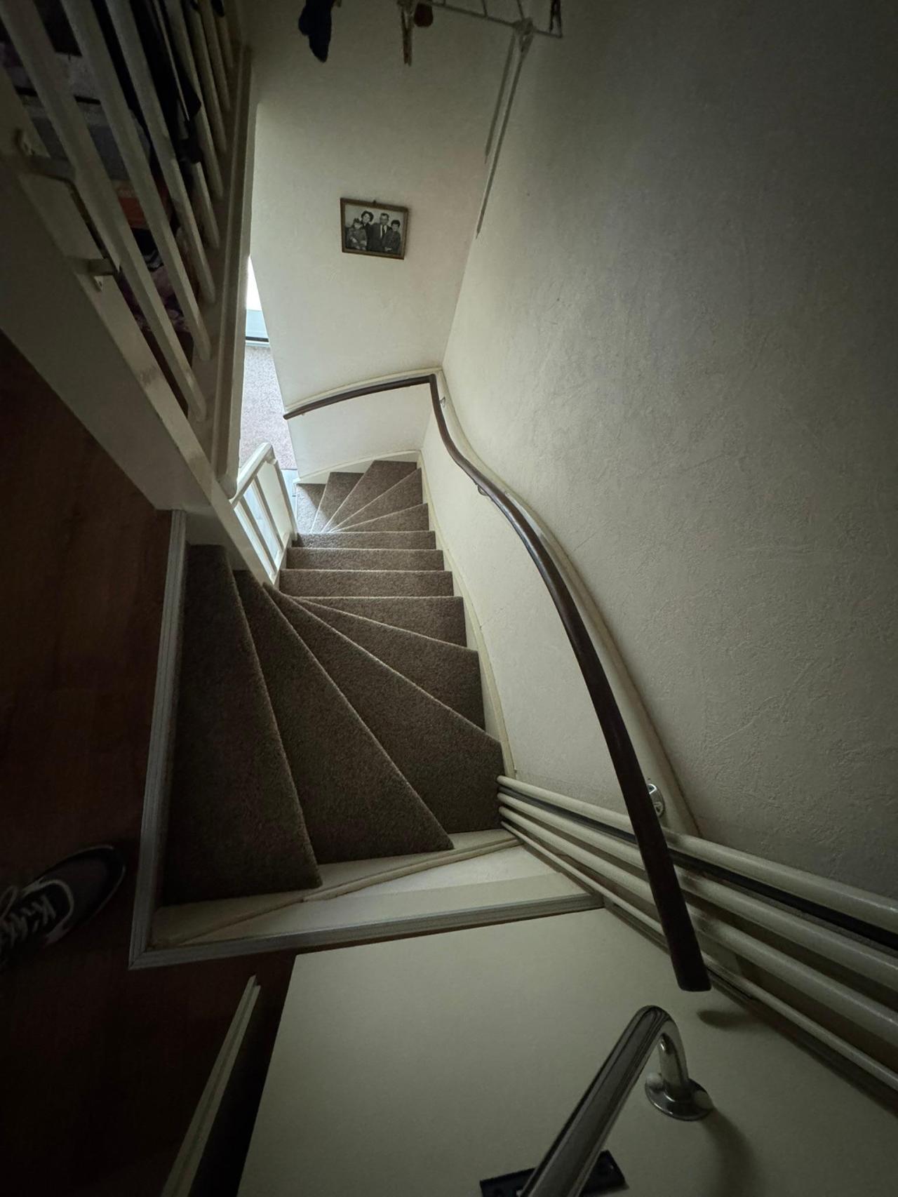 housePhoto