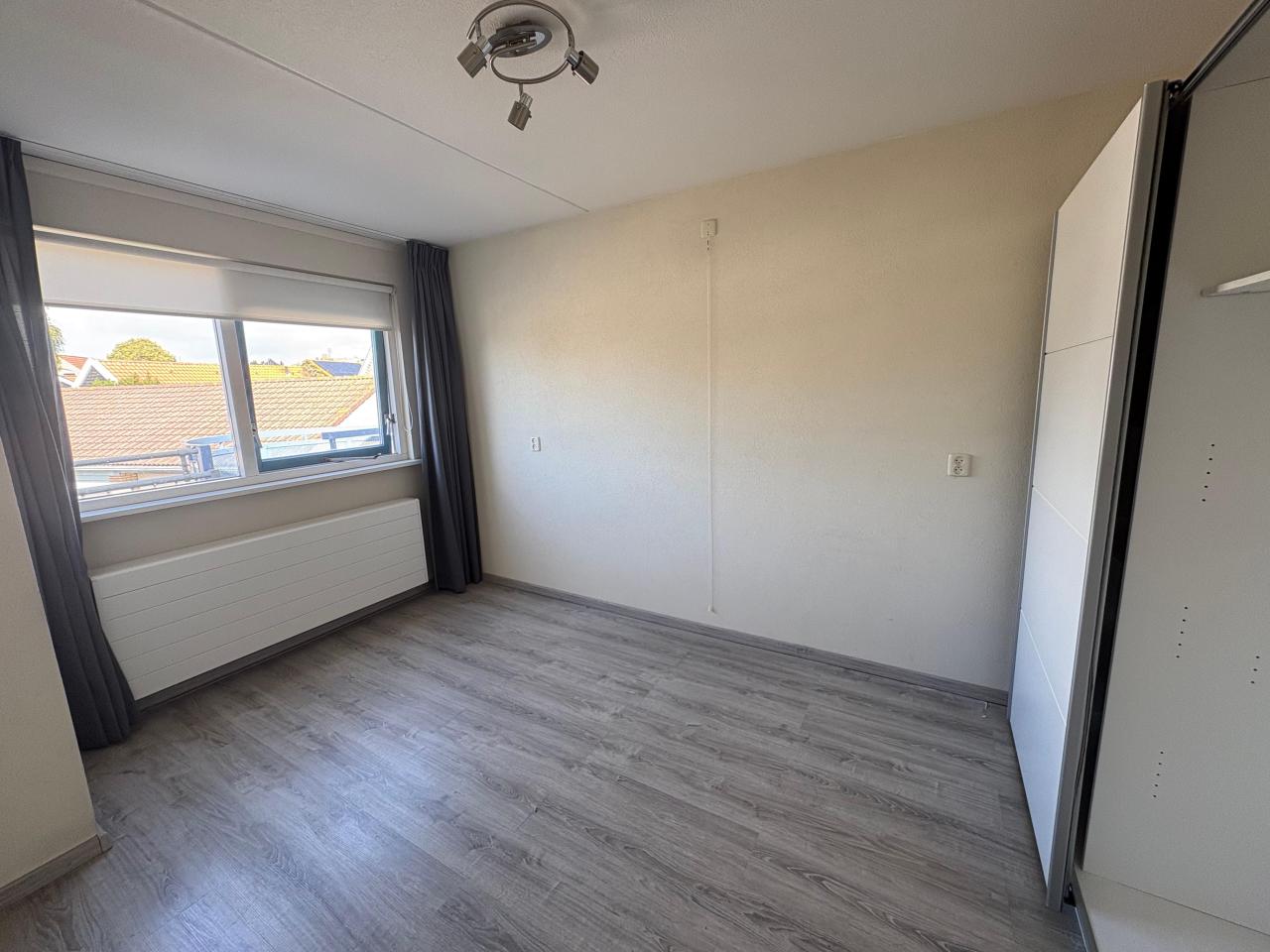 housePhoto