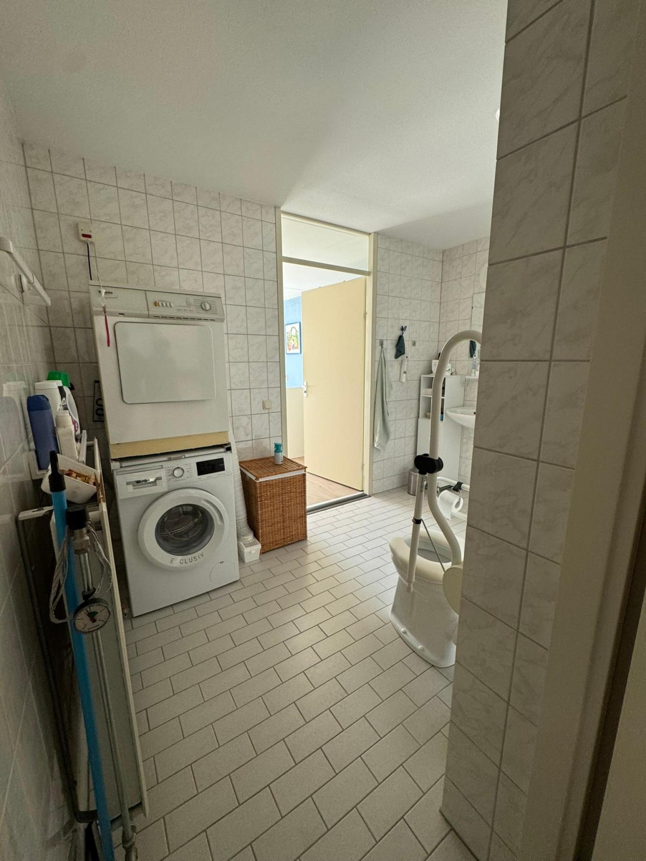 housePhoto