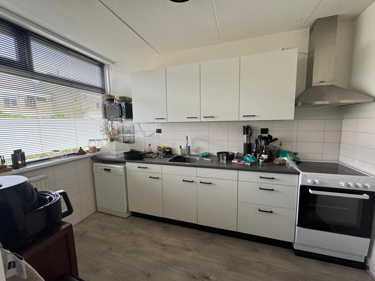 housePhoto