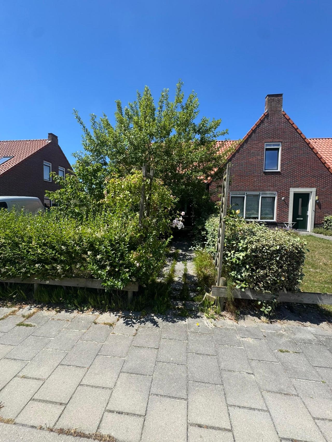 housePhoto