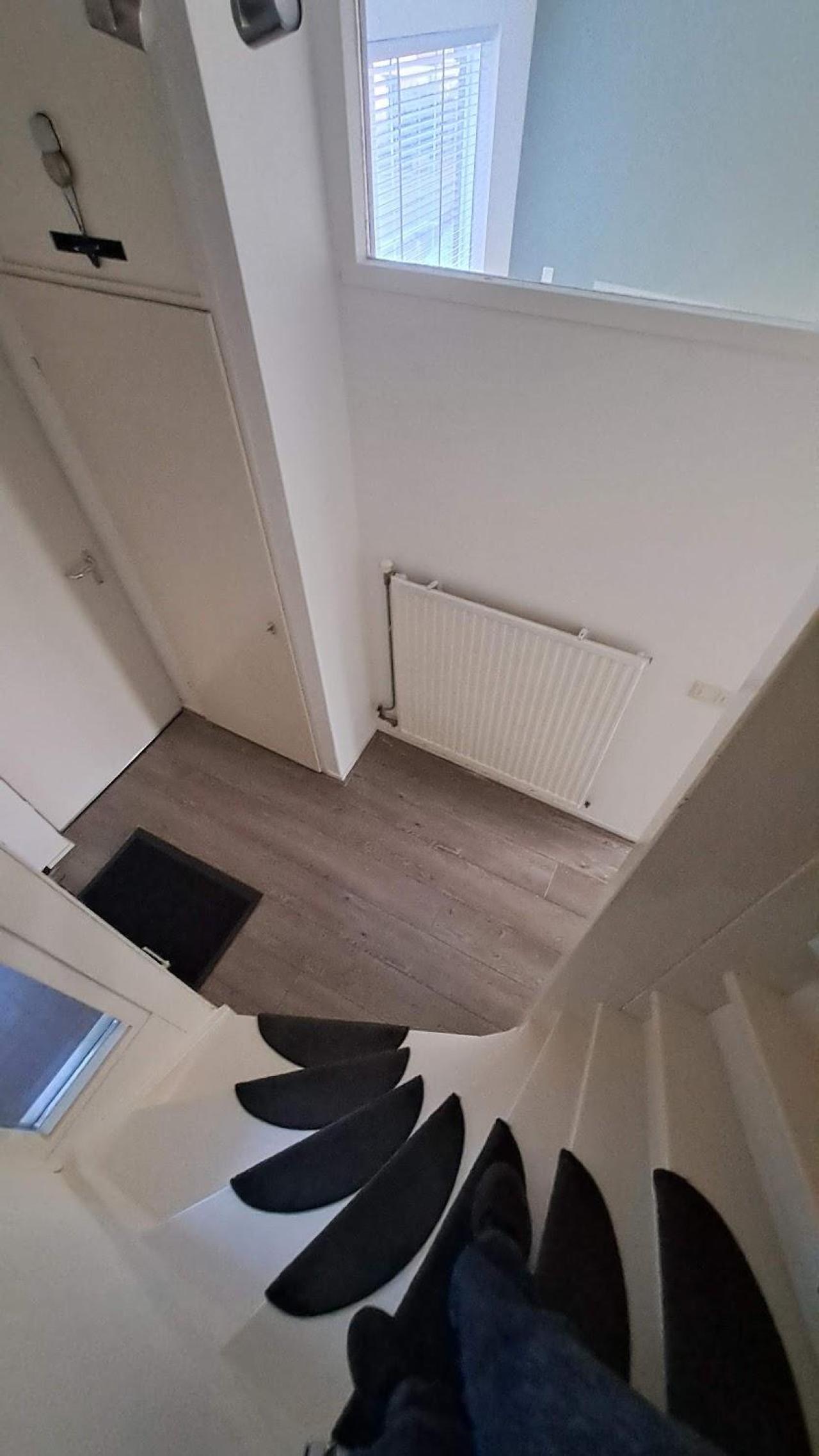 housePhoto