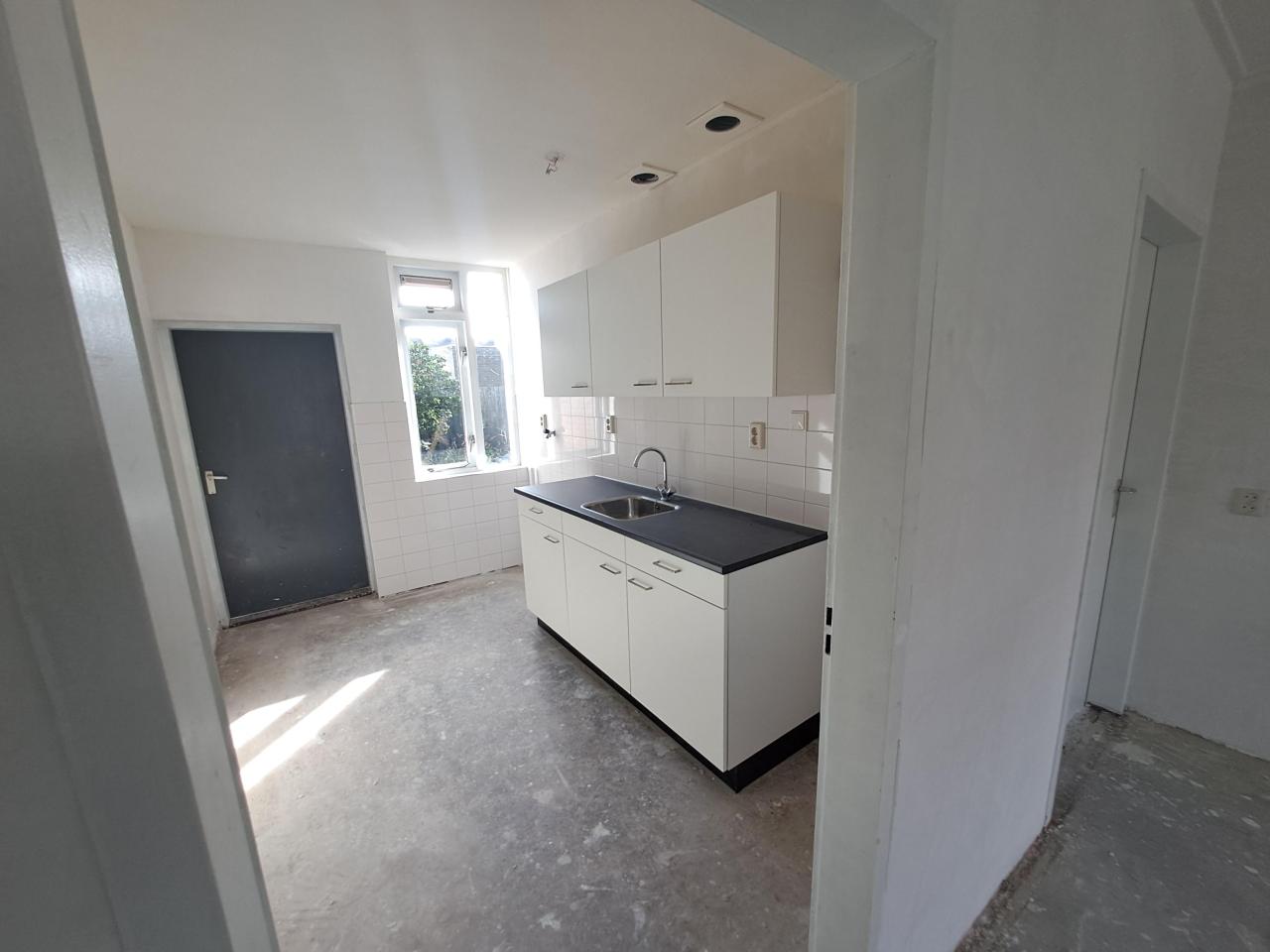 housePhoto