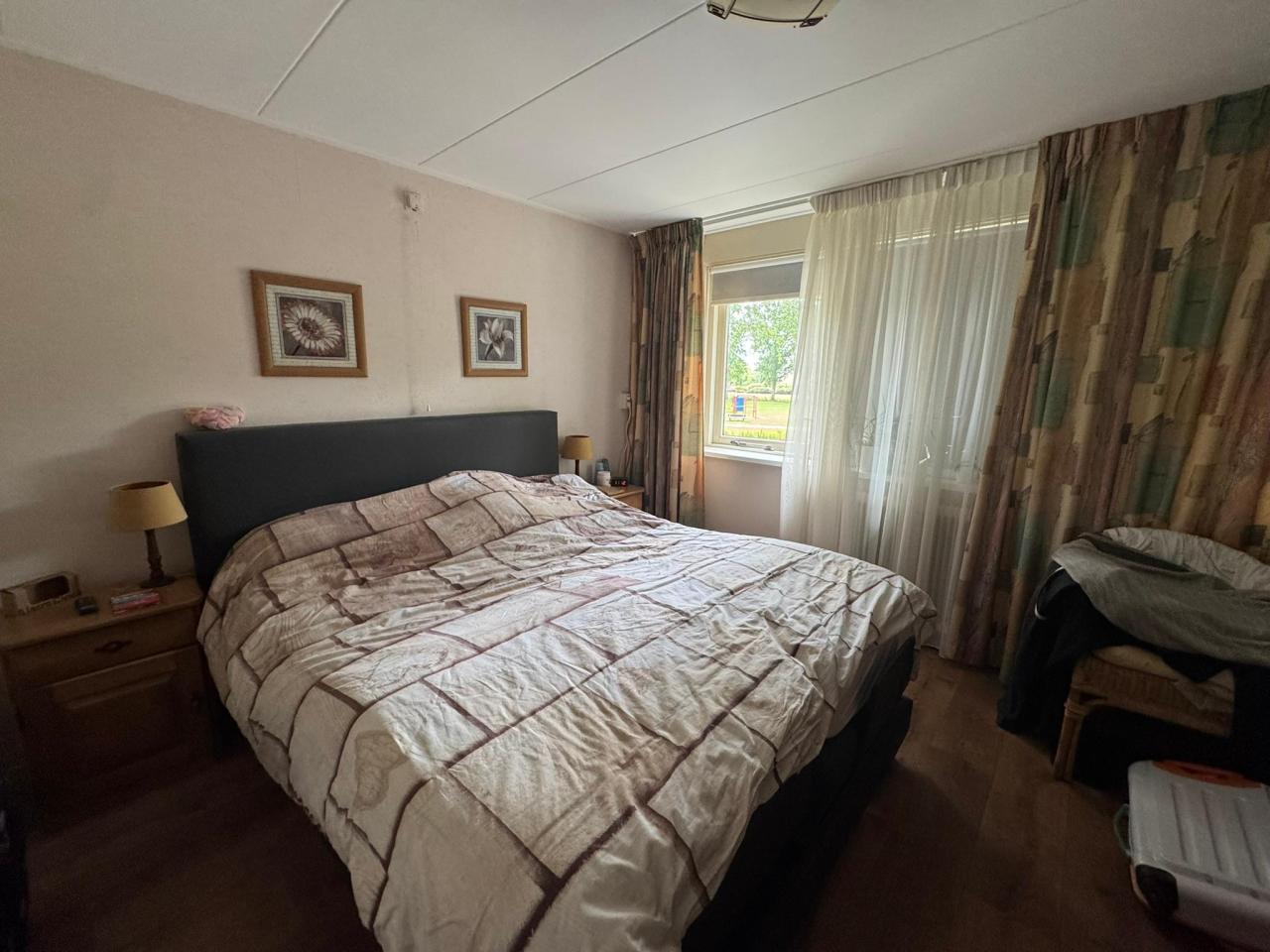 housePhoto