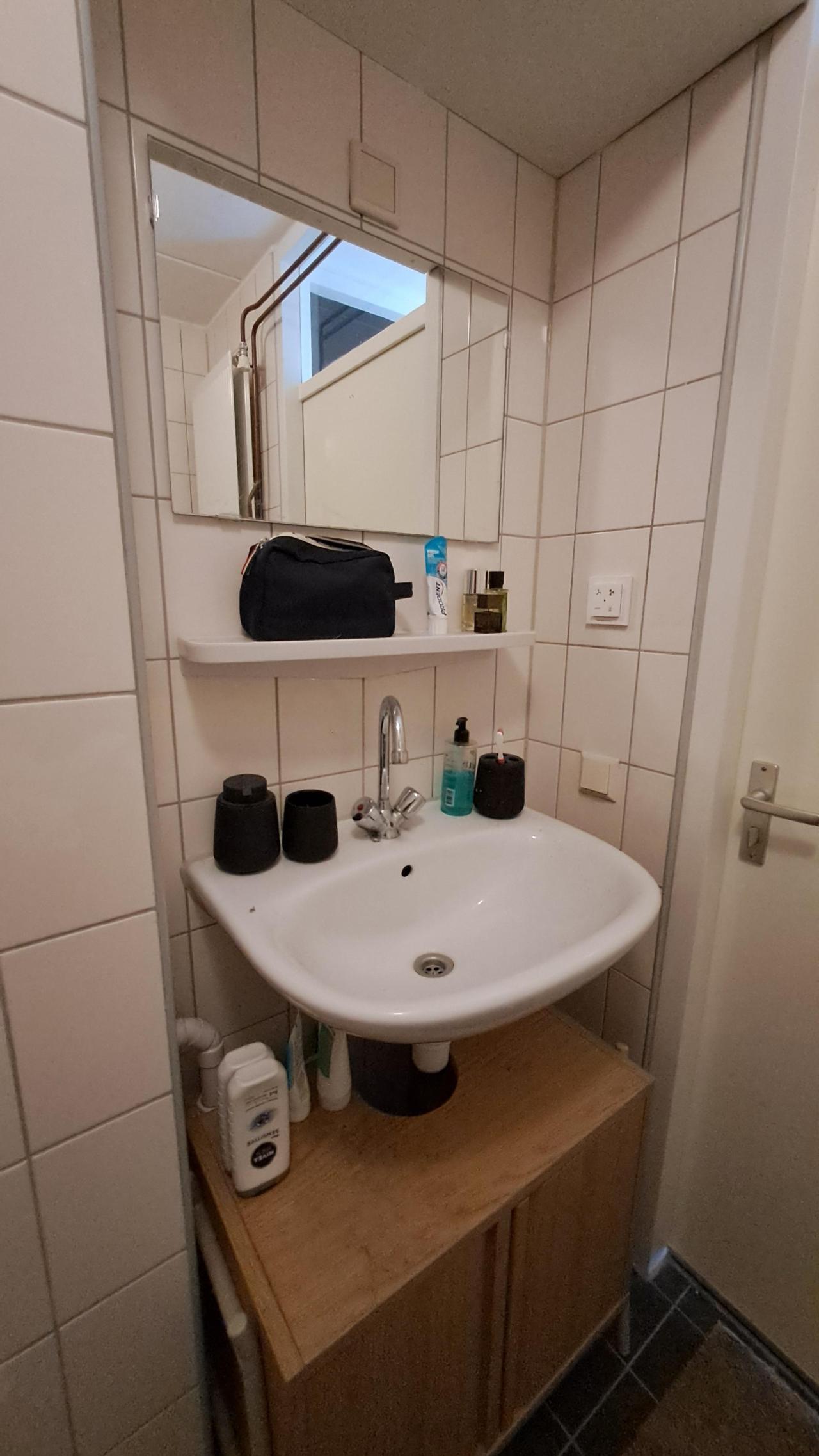 housePhoto