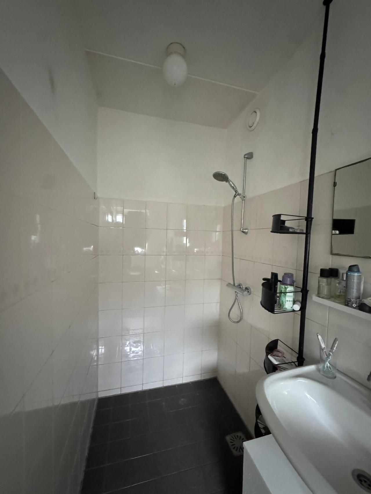 housePhoto