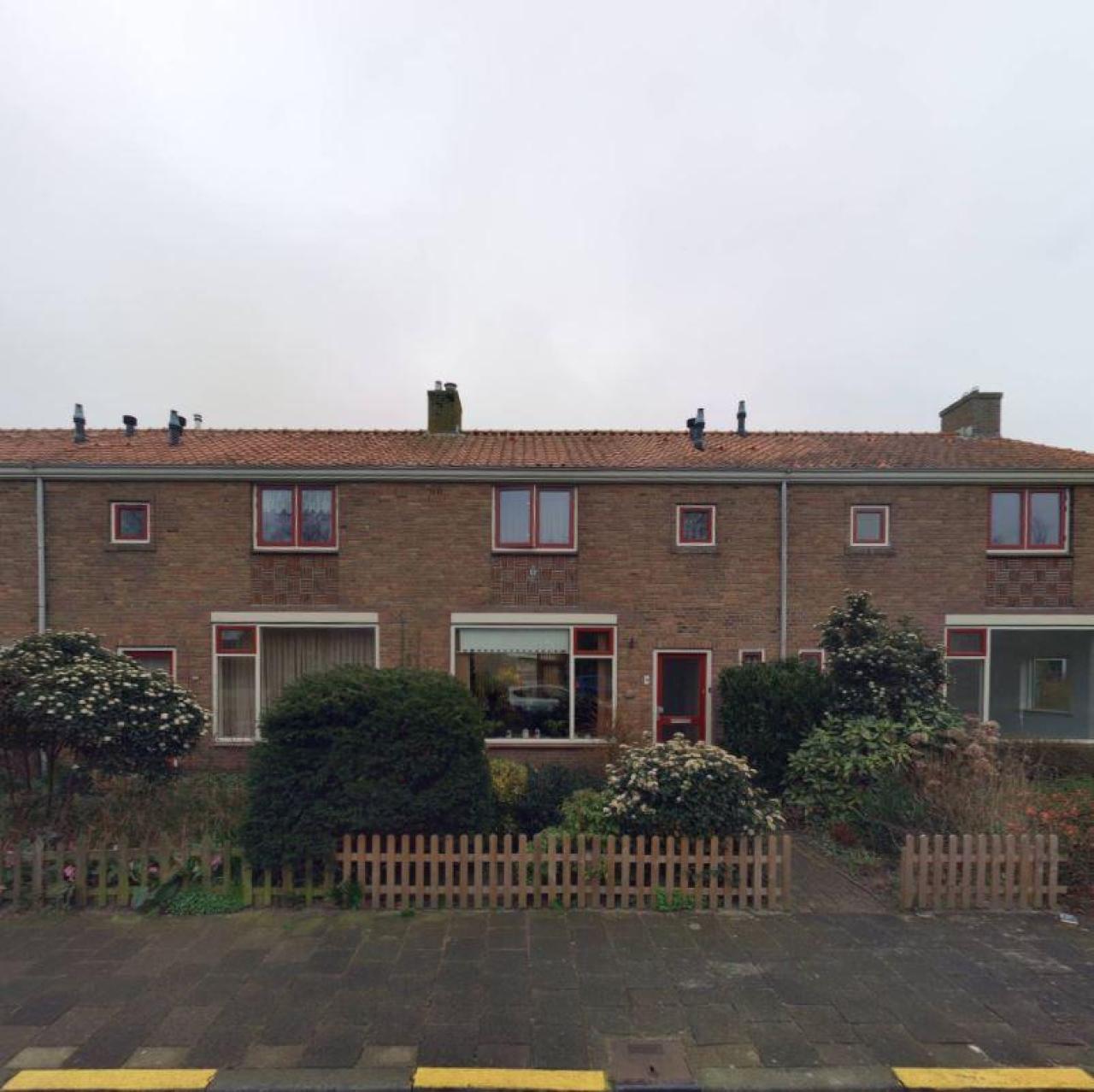 housePhoto