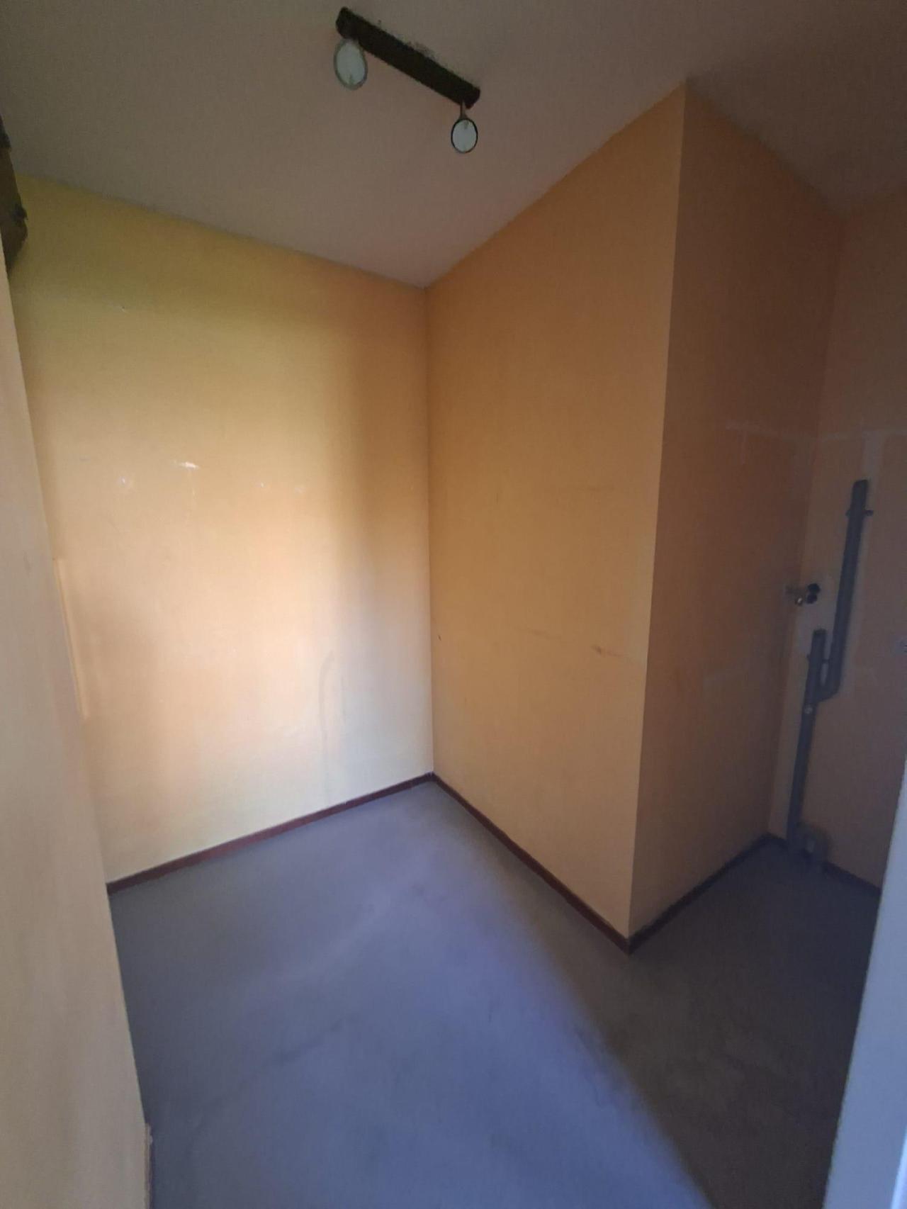 housePhoto