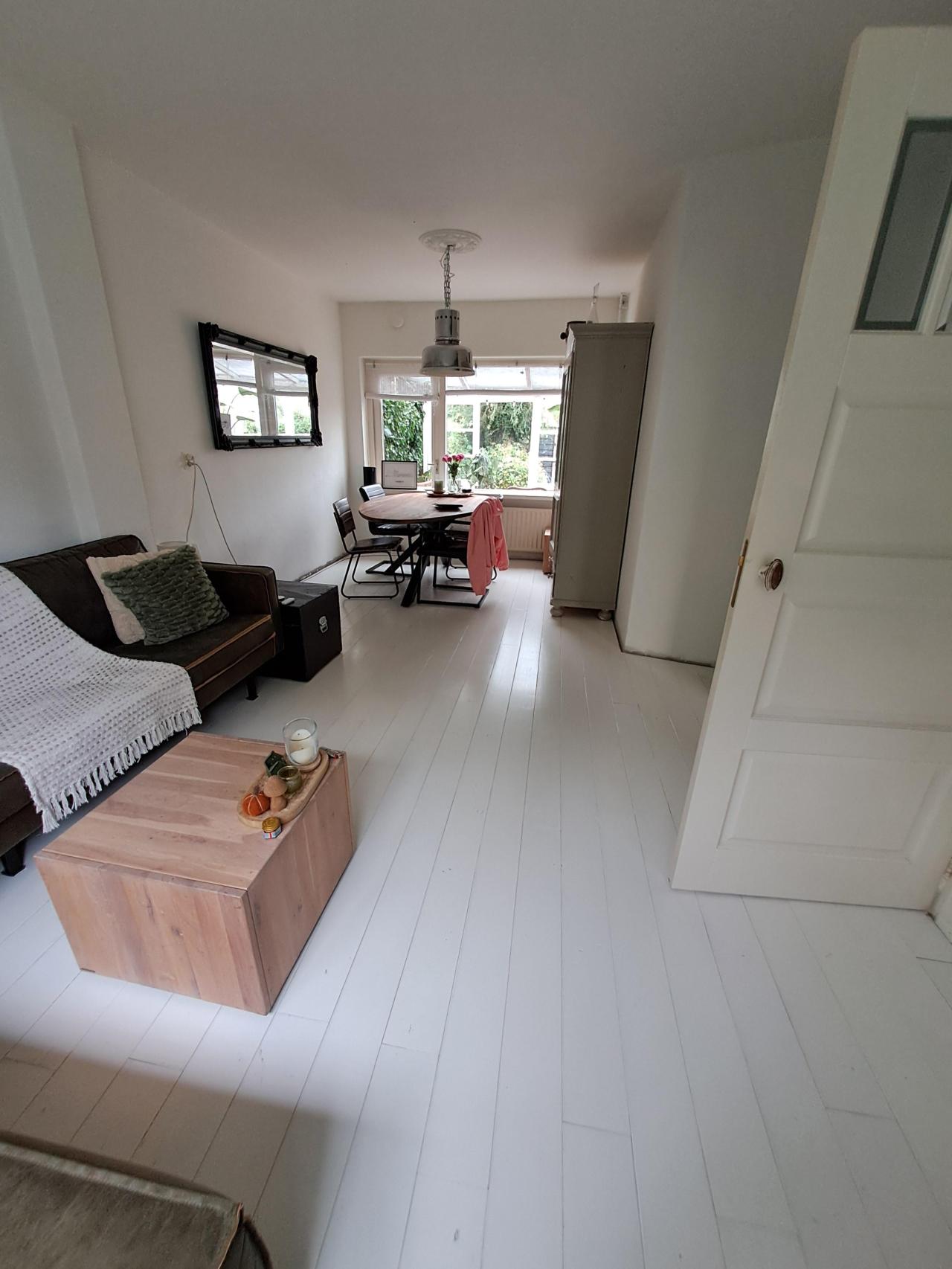 housePhoto