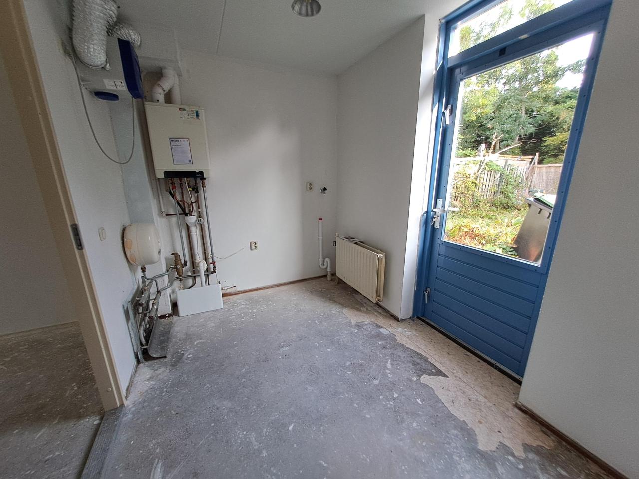 housePhoto