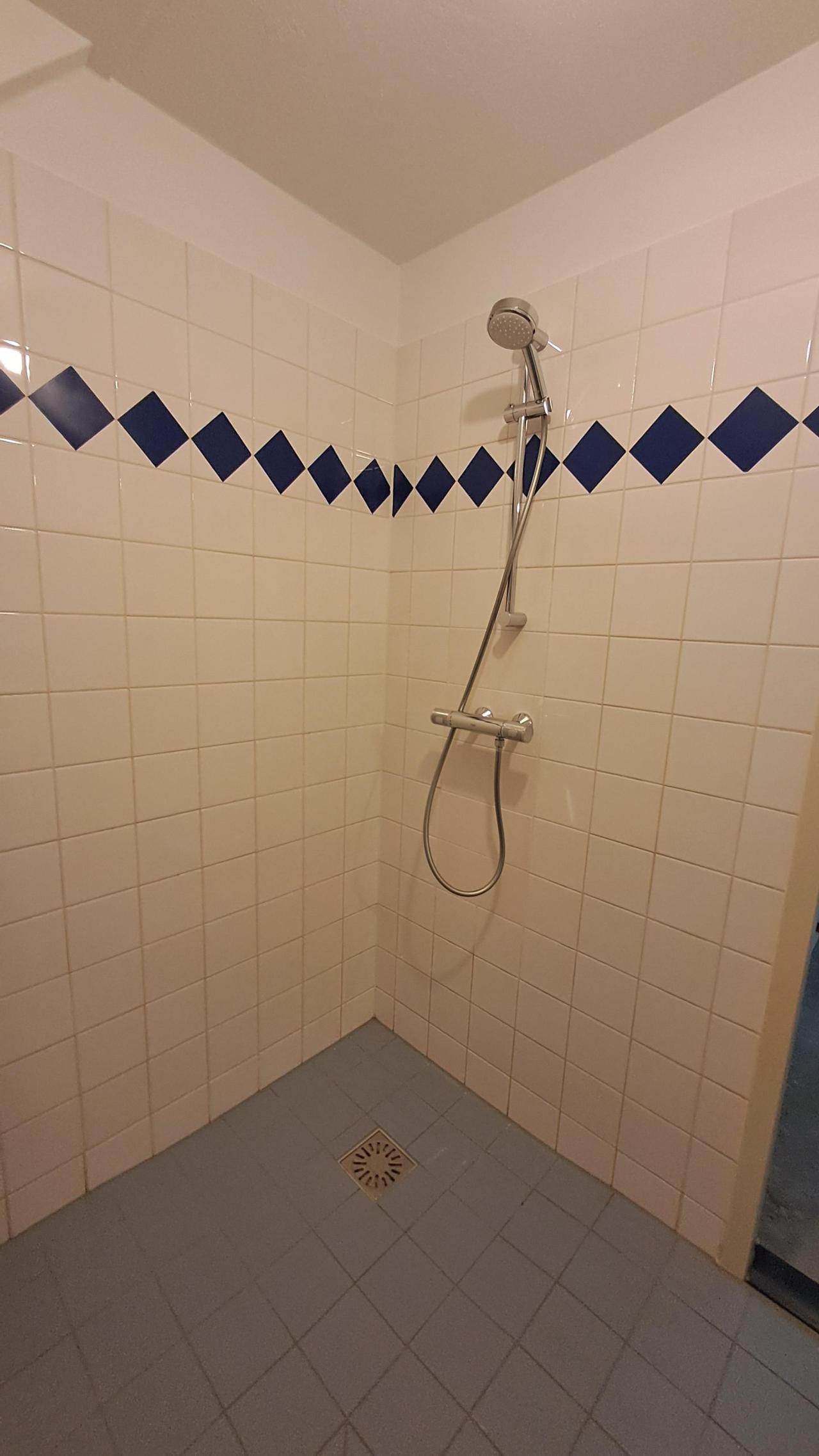 housePhoto
