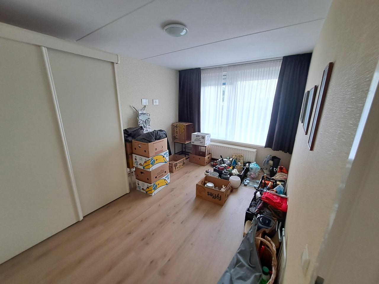 housePhoto