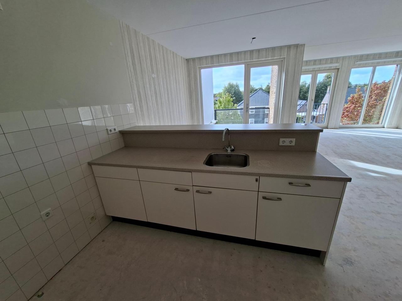 housePhoto