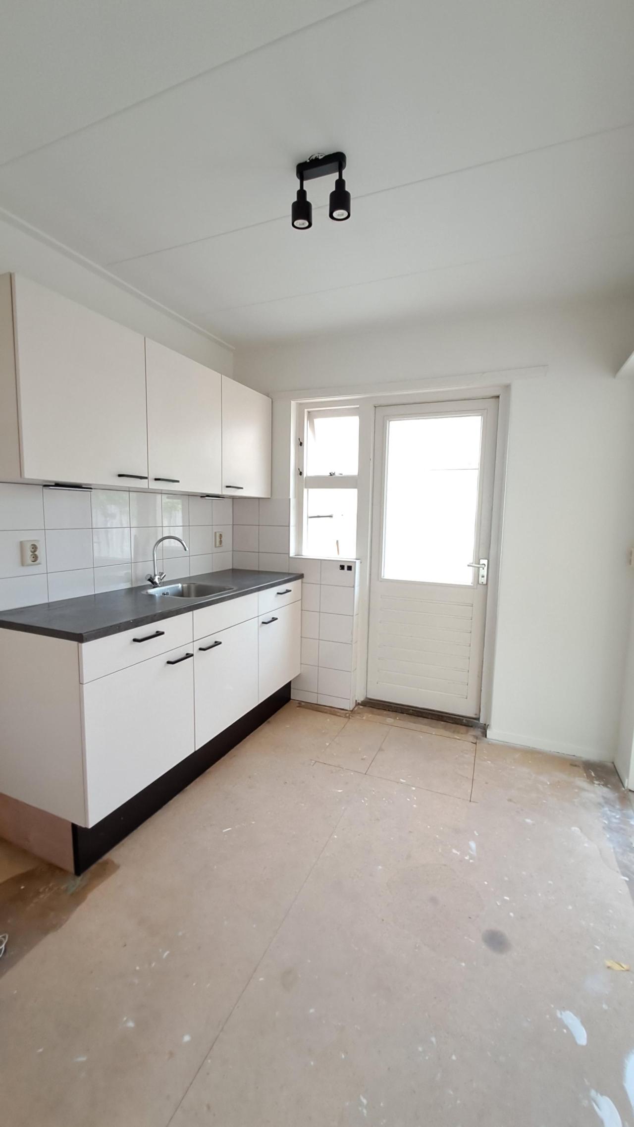 housePhoto