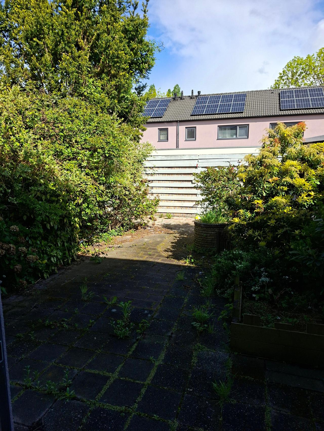 housePhoto