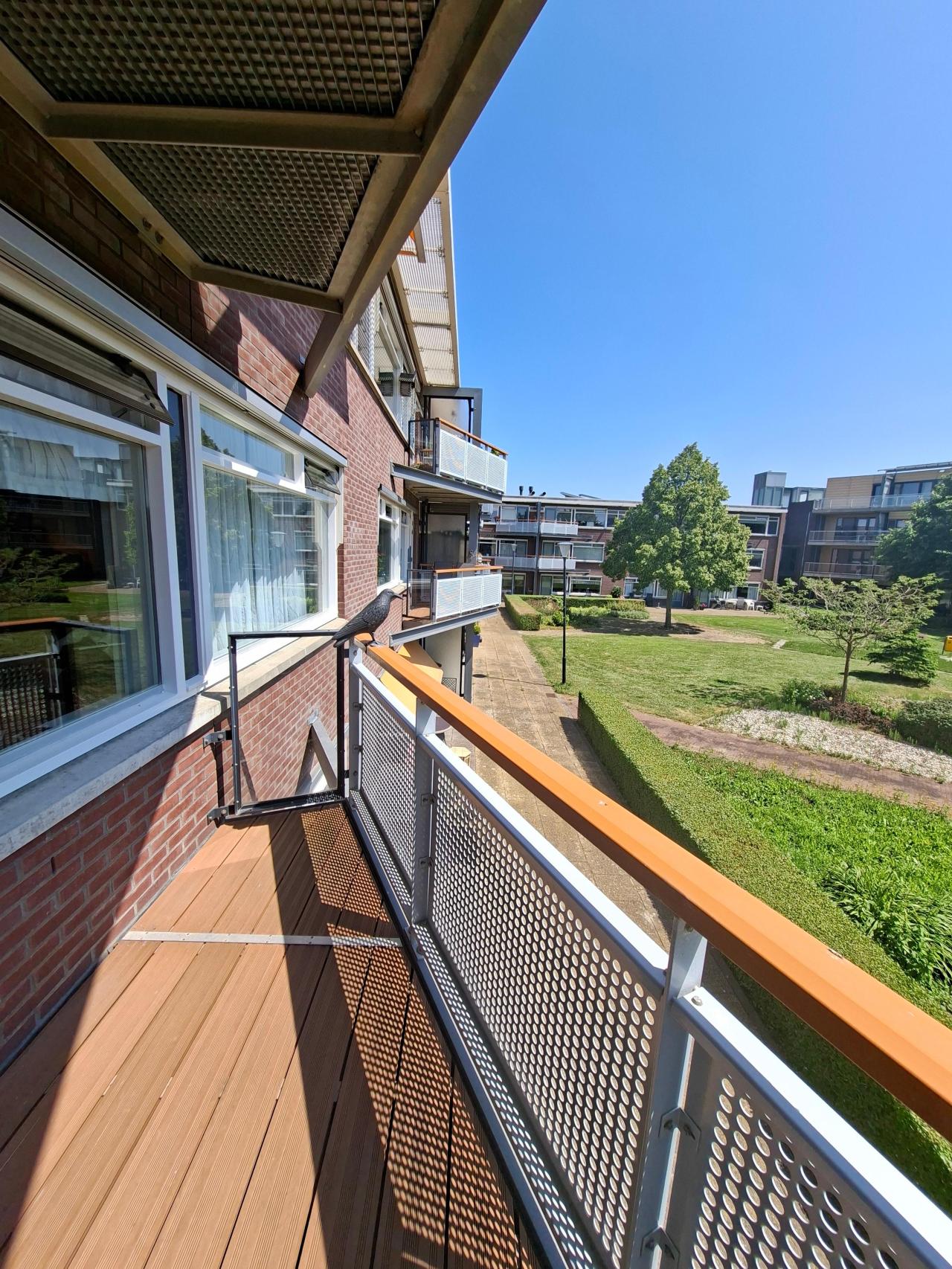 housePhoto