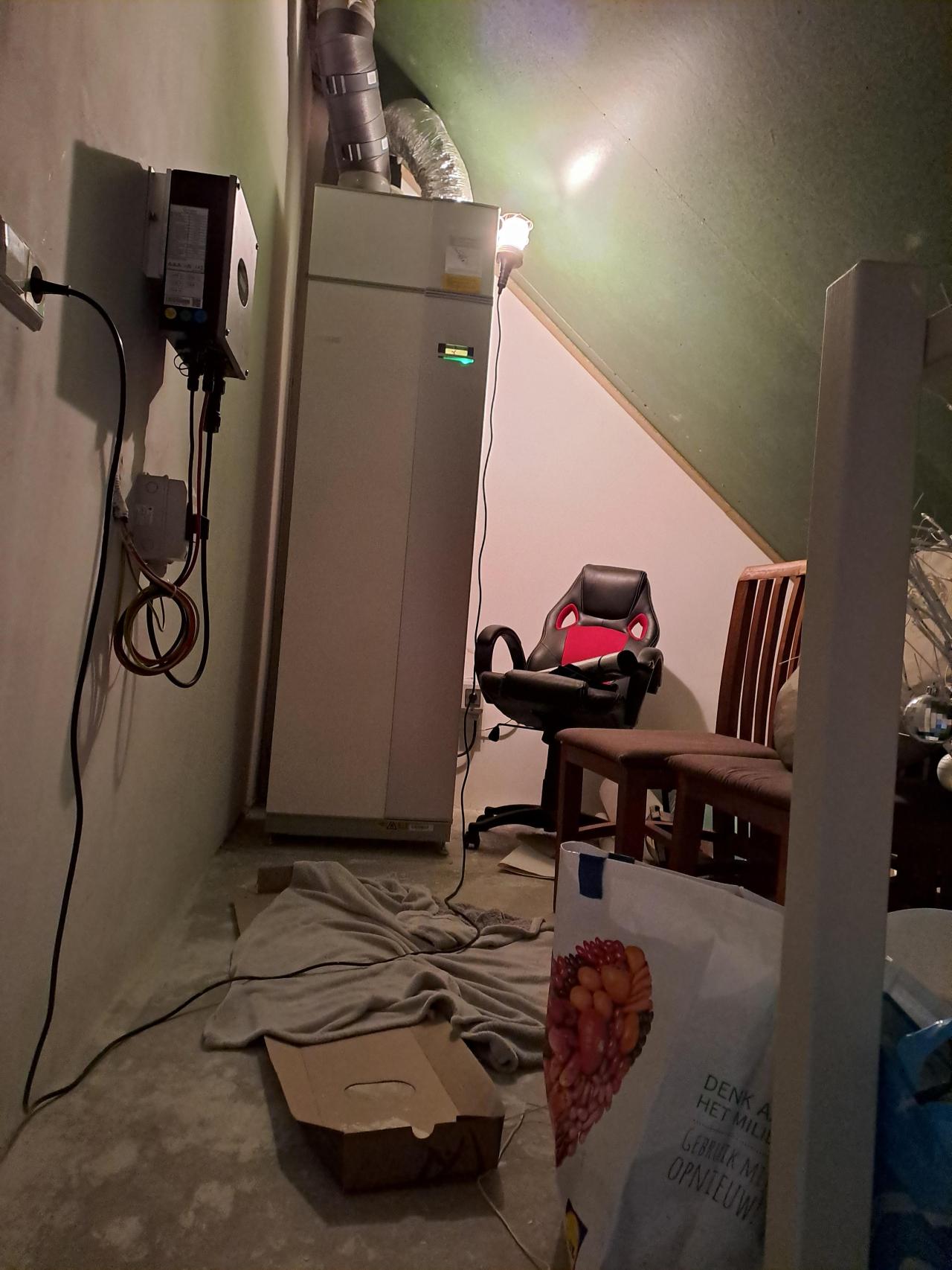 housePhoto