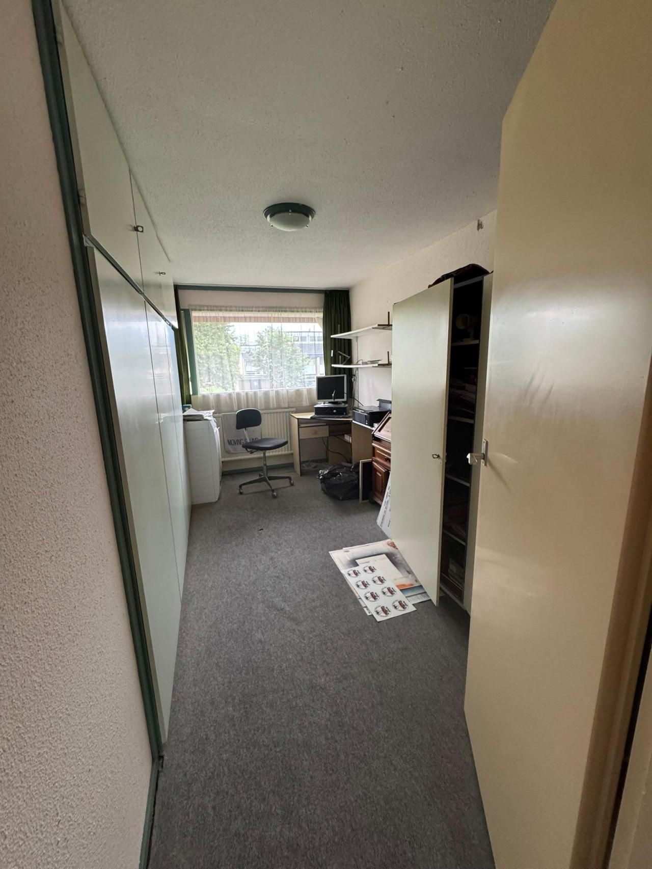 housePhoto