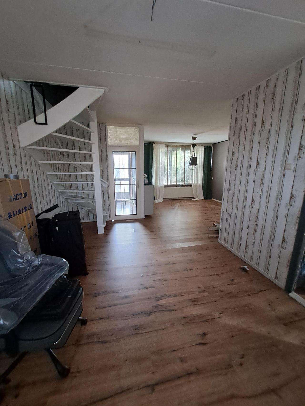 housePhoto