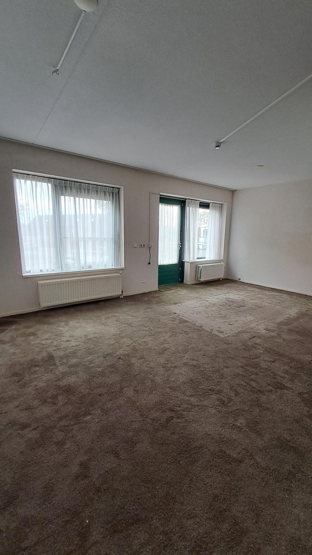 housePhoto