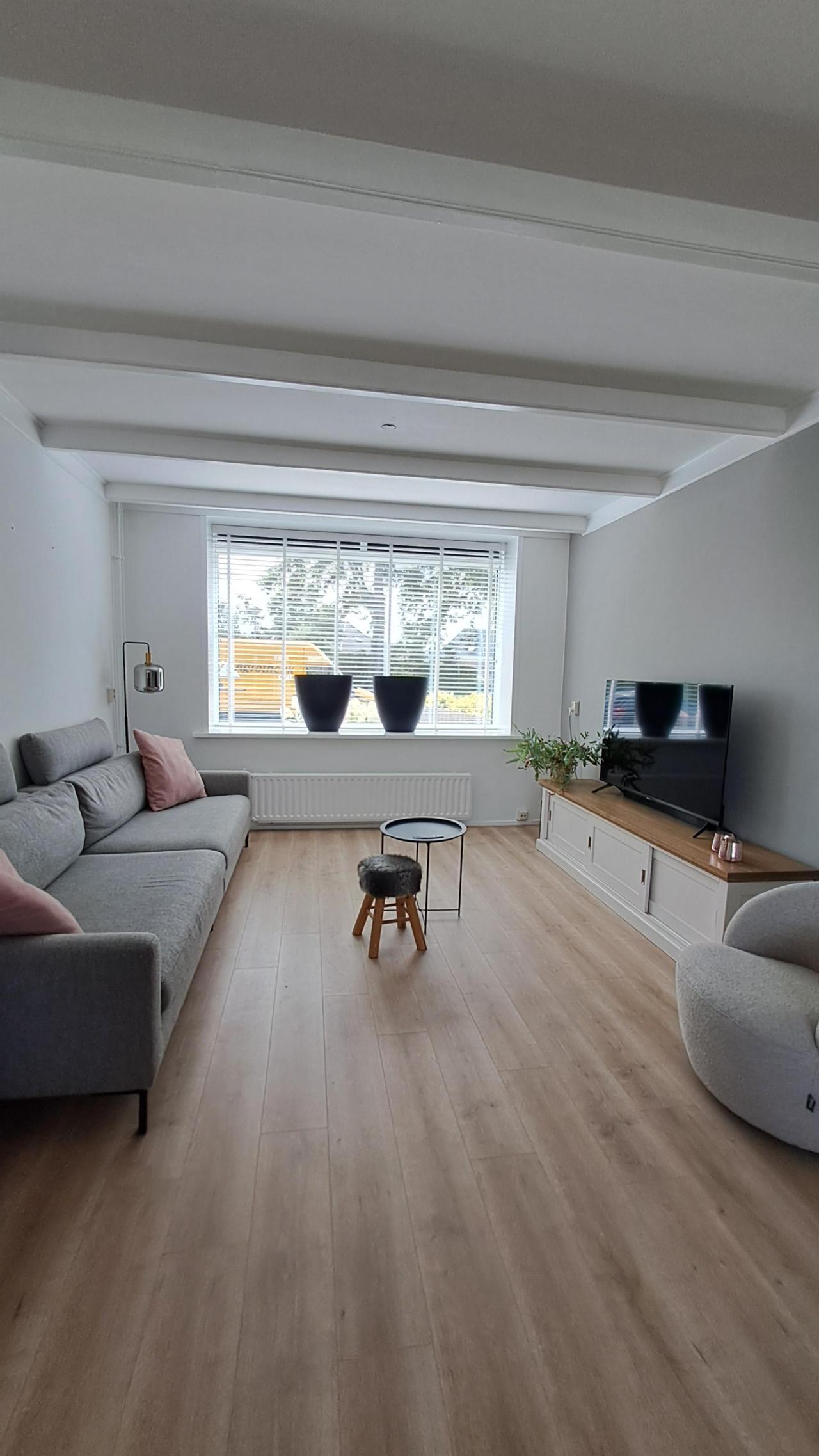 housePhoto