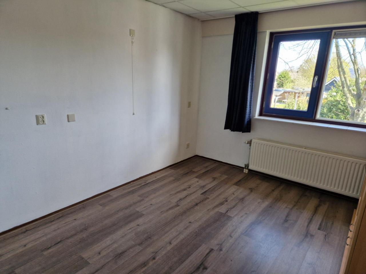 housePhoto