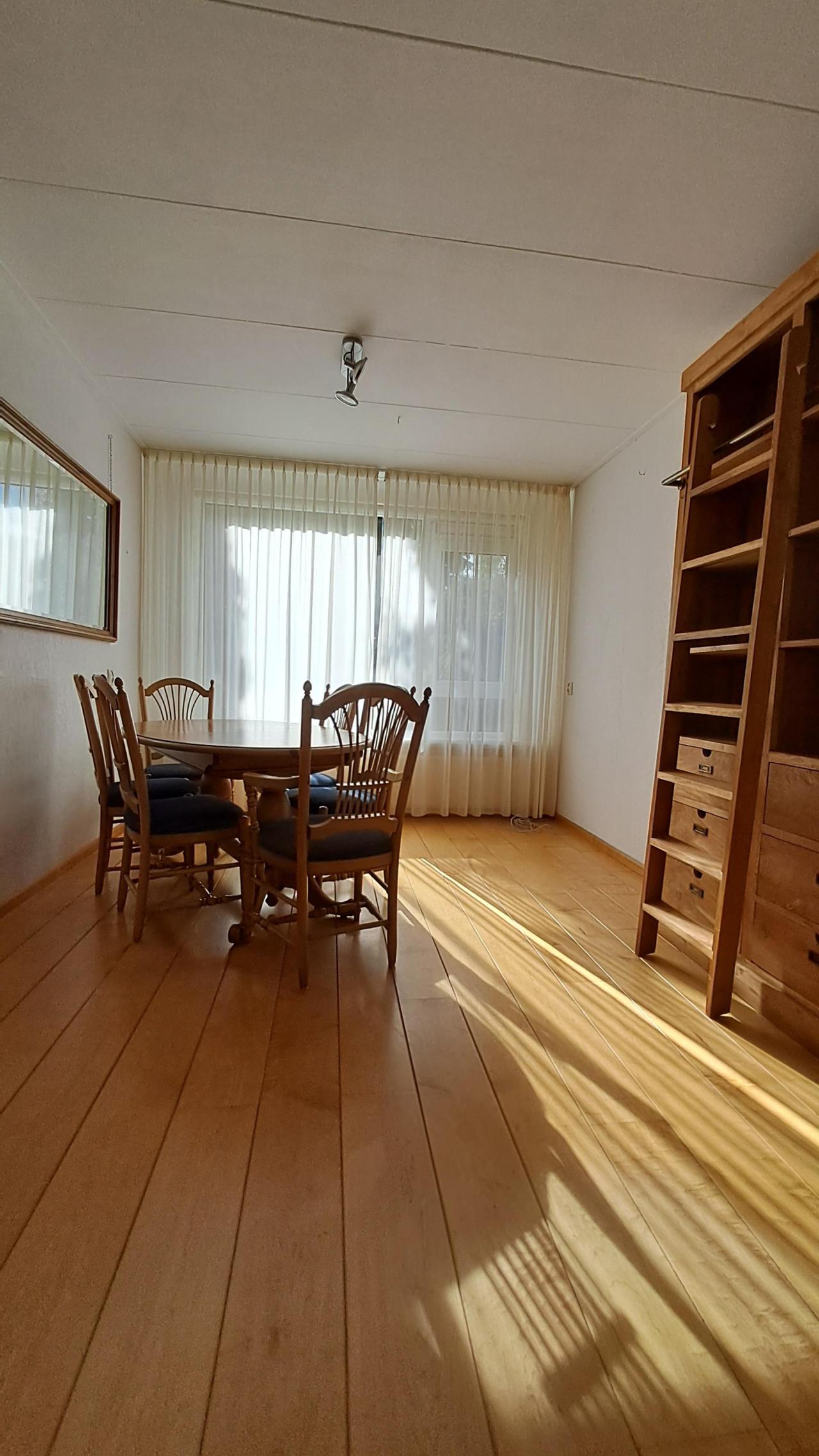 housePhoto