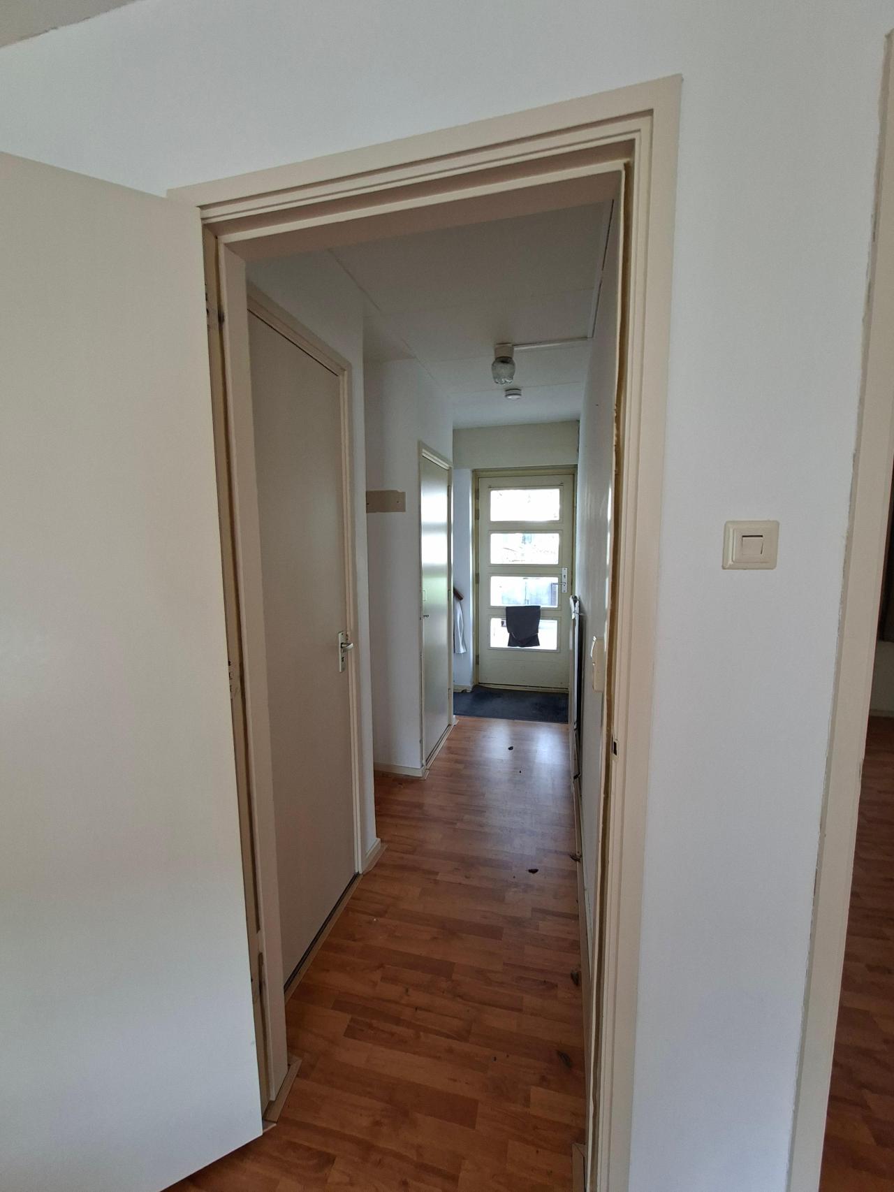 housePhoto