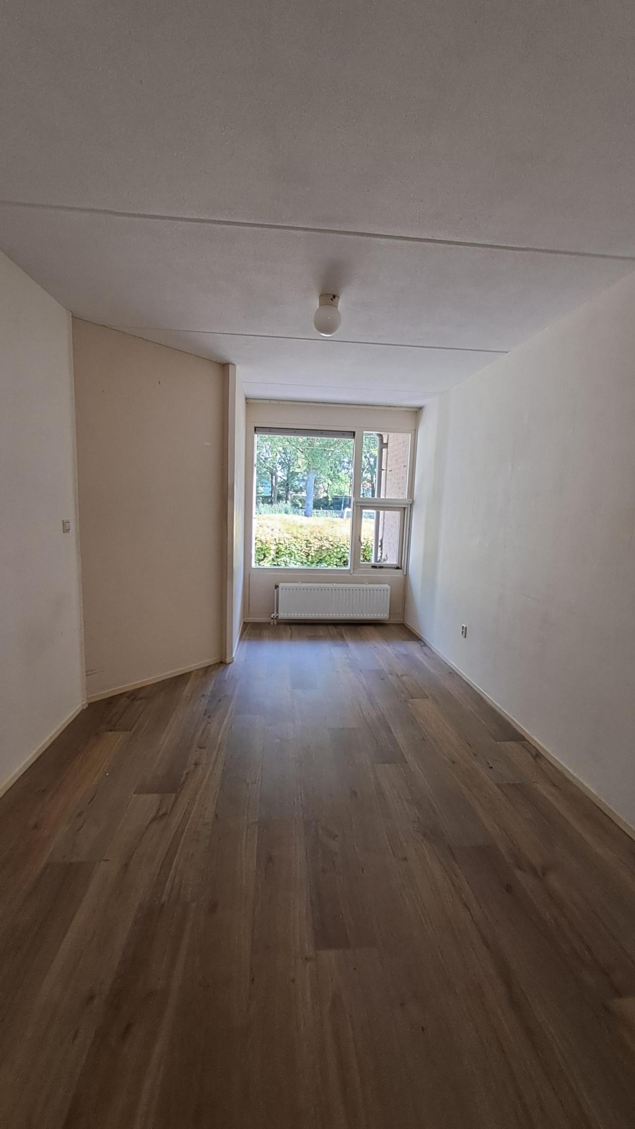 housePhoto