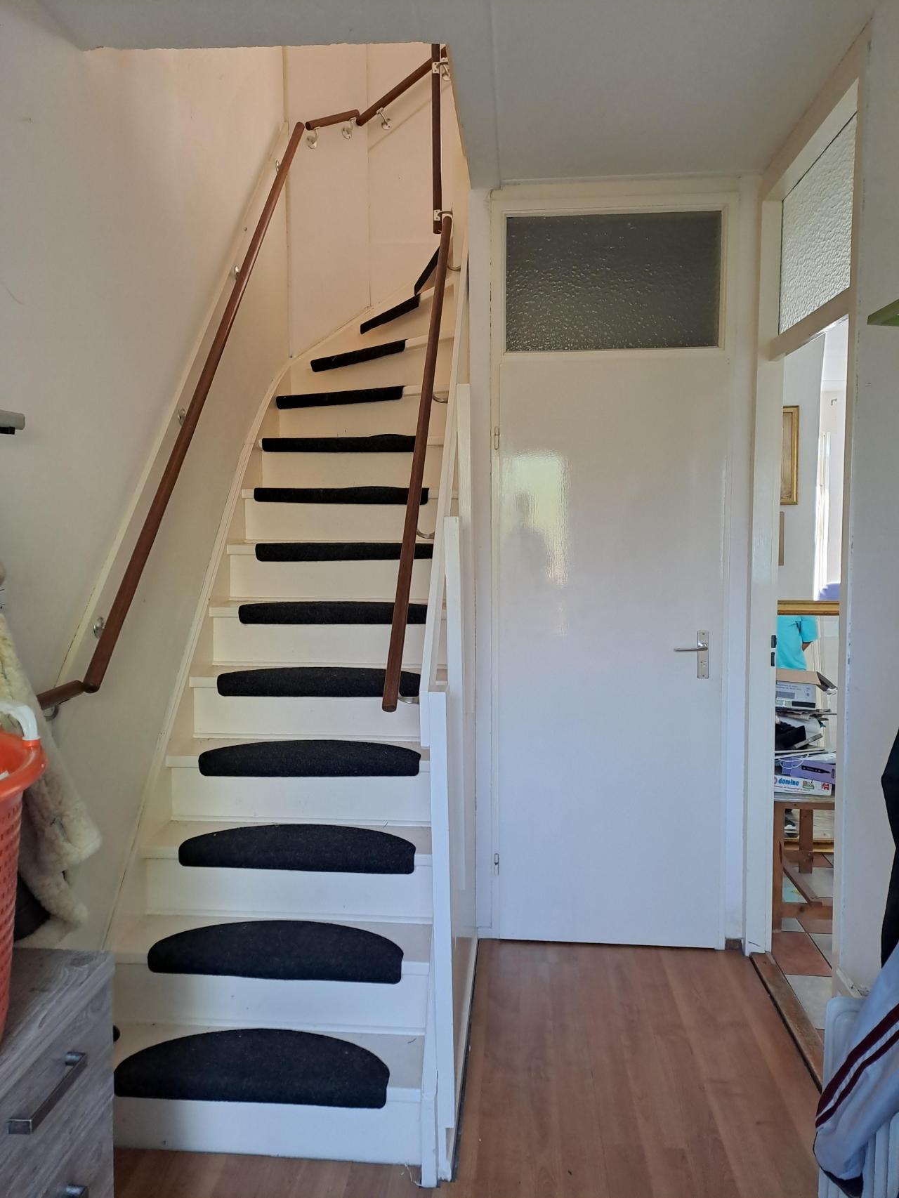housePhoto